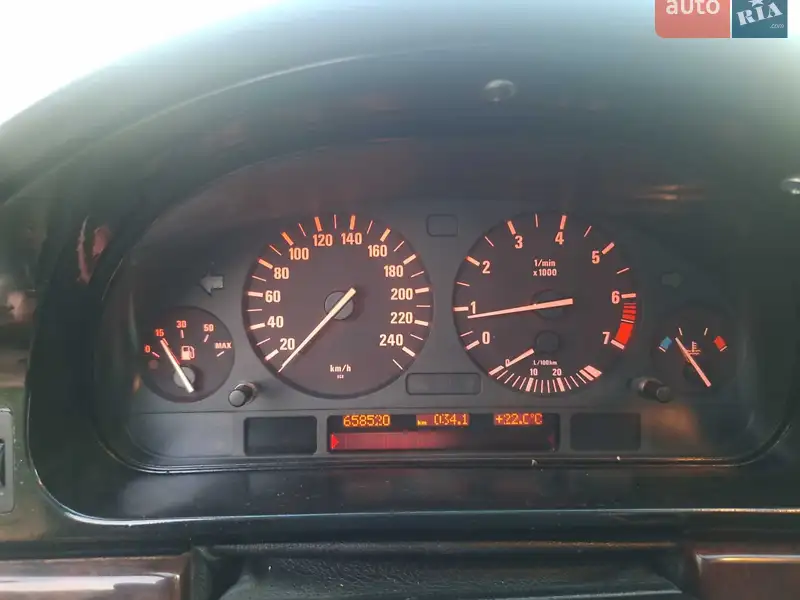 BMW 5 Series 1996 VIN WBADD51060BP00303 фото оголошення 4 з 62