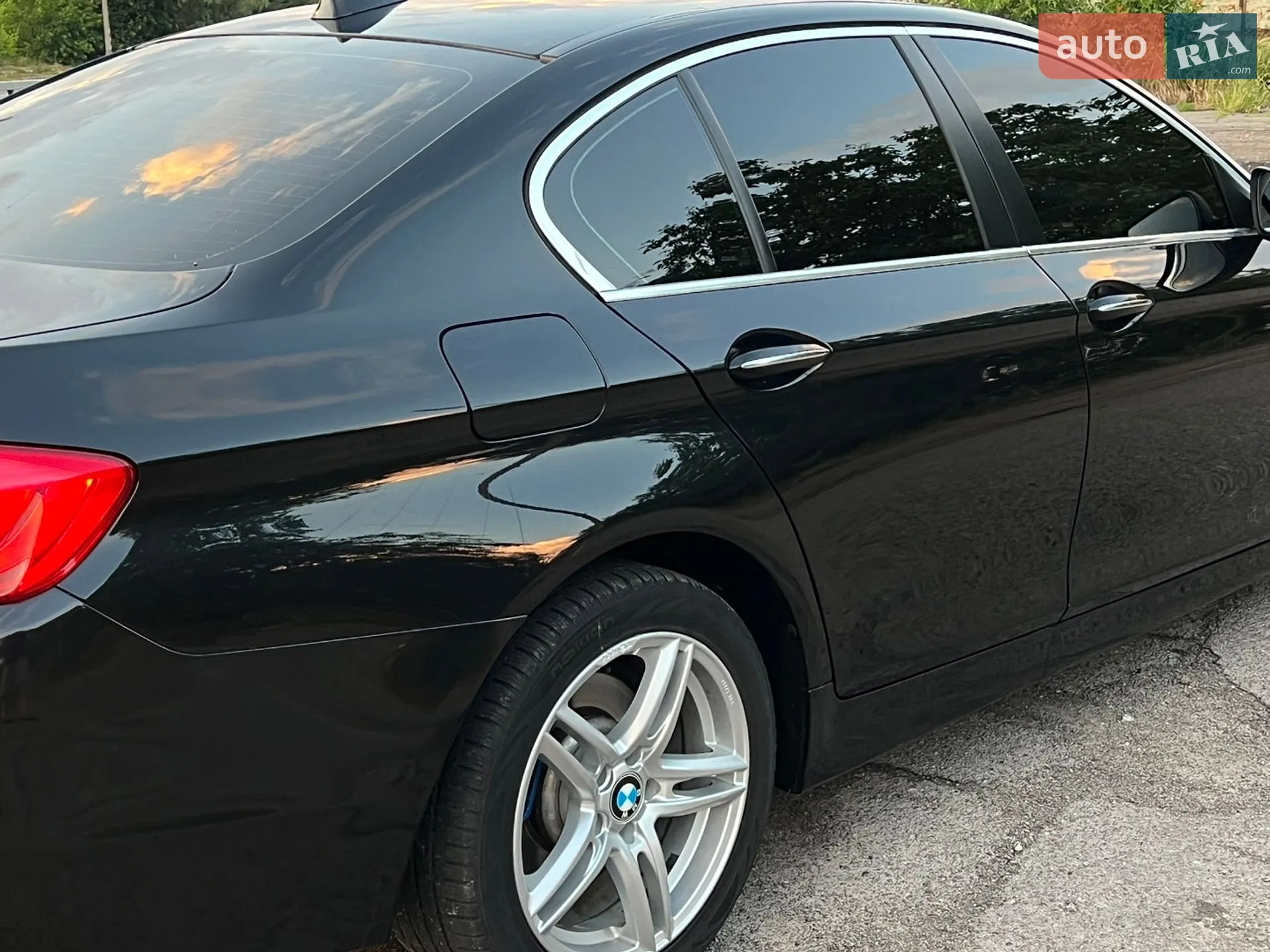 2010 BMW 5er - мініатюра 12