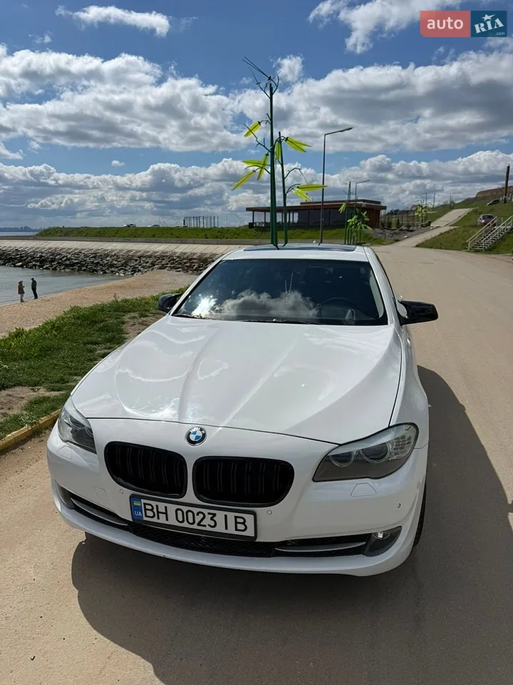 2011 BMW 5er - мініатюра 17