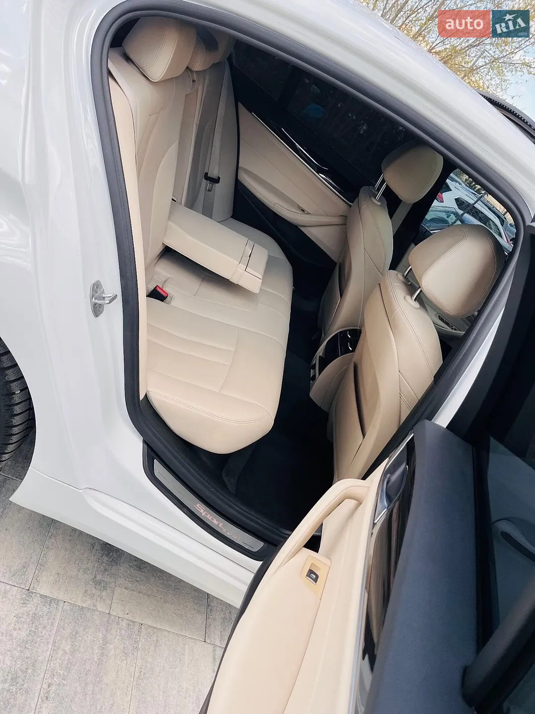 2017 BMW 5er - мініатюра 18