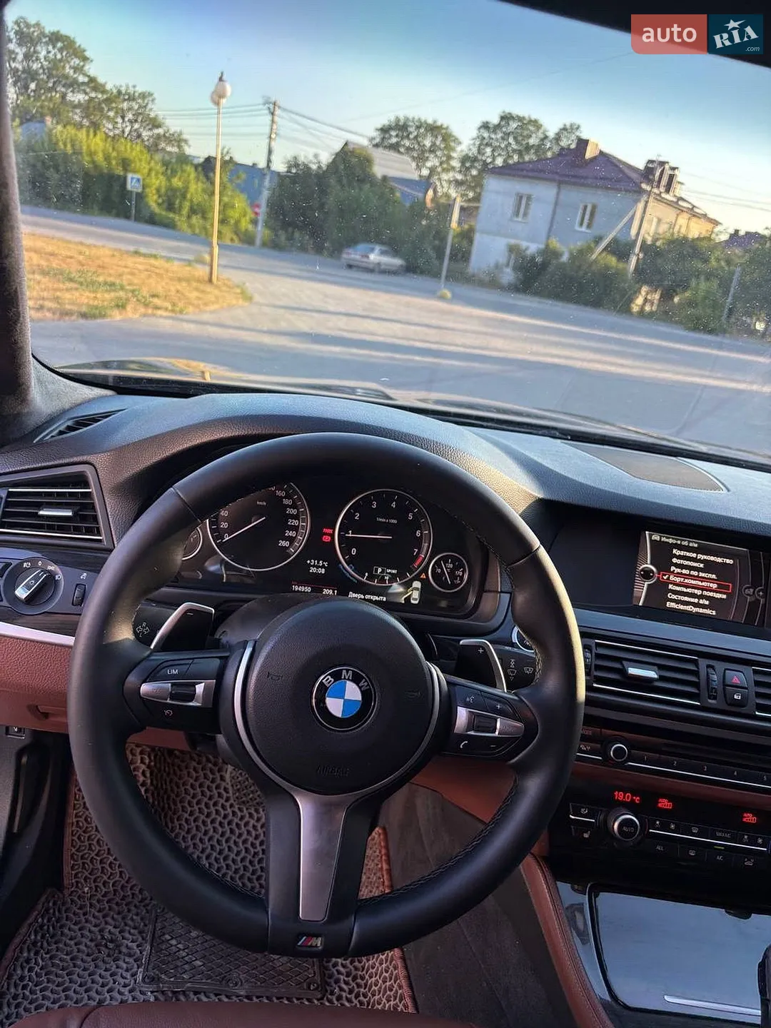 2012 BMW 5er - мініатюра 22