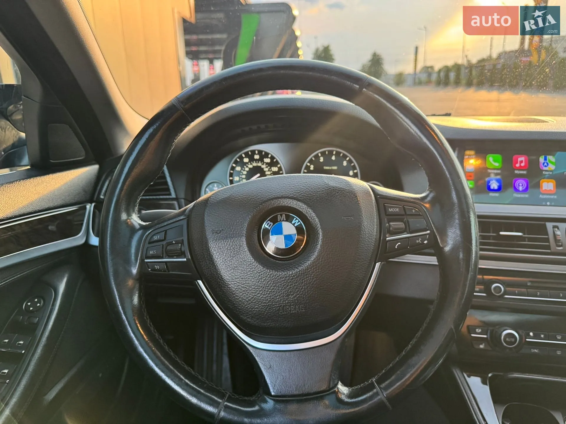 2015 BMW 5er - мініатюра 15