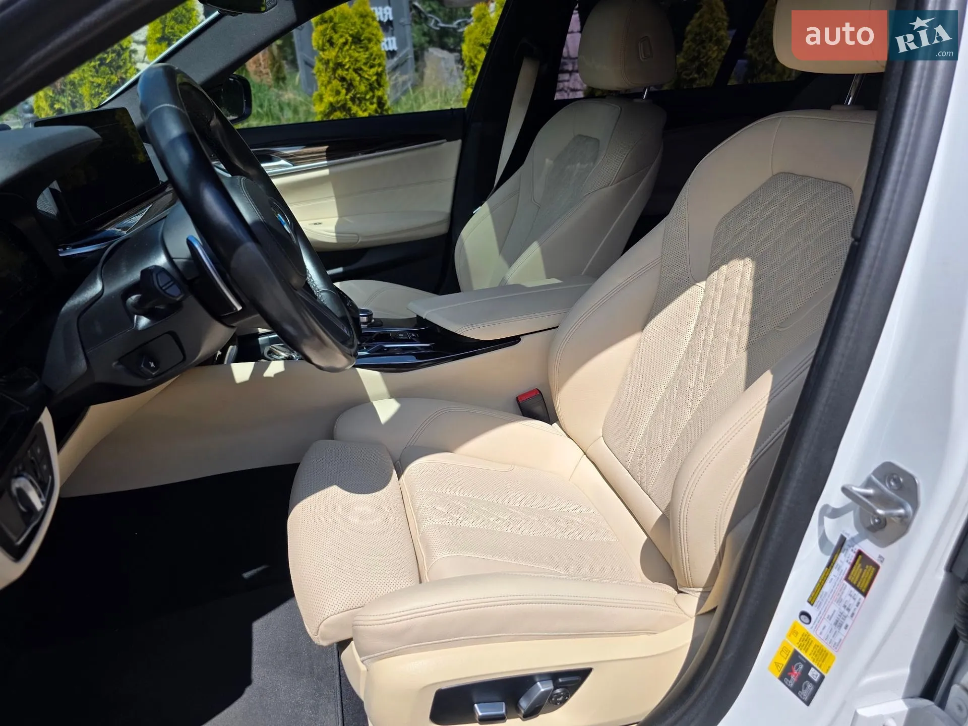 2022 BMW 5er - мініатюра 14