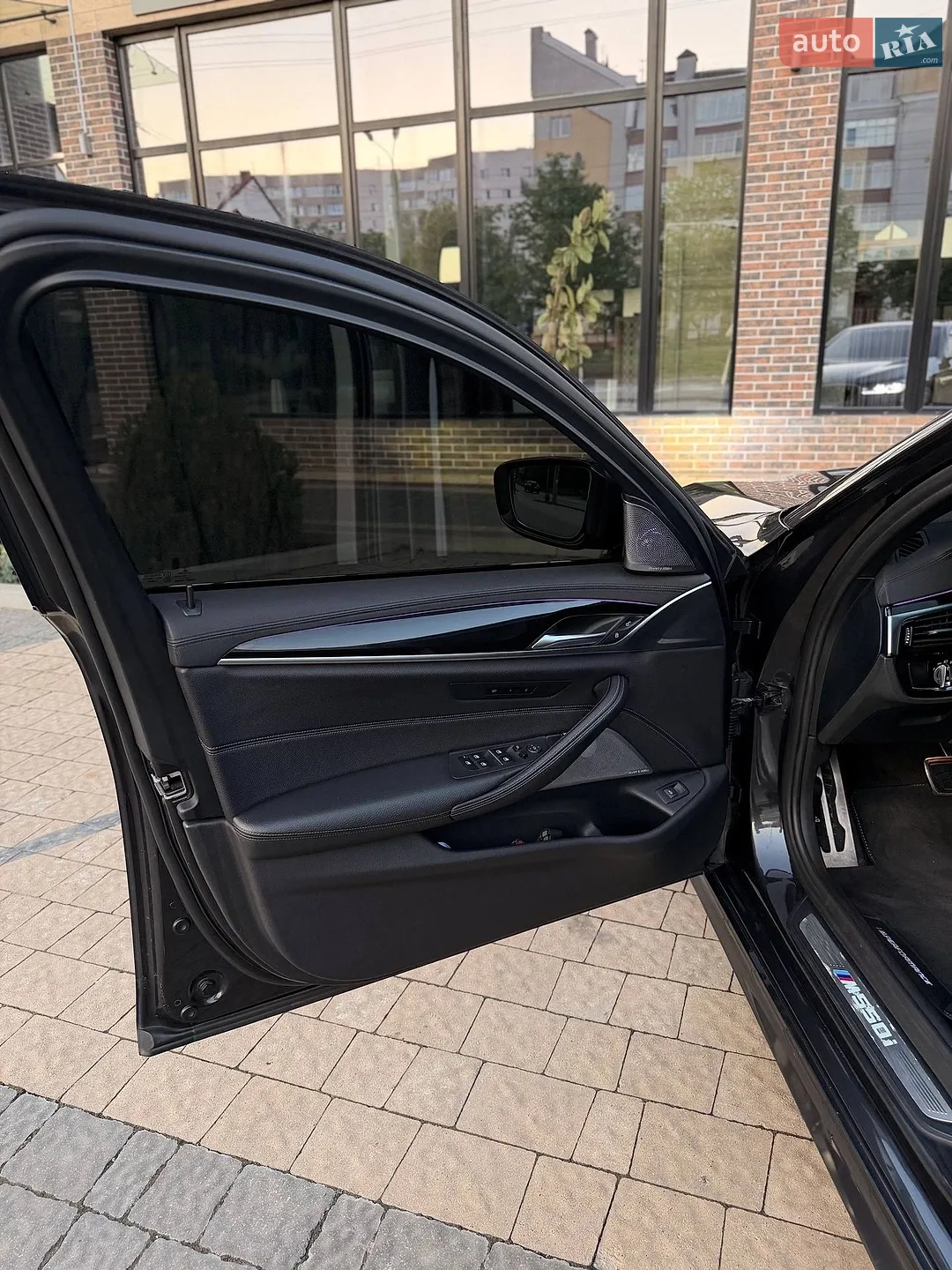 2018 BMW 5er - мініатюра 23