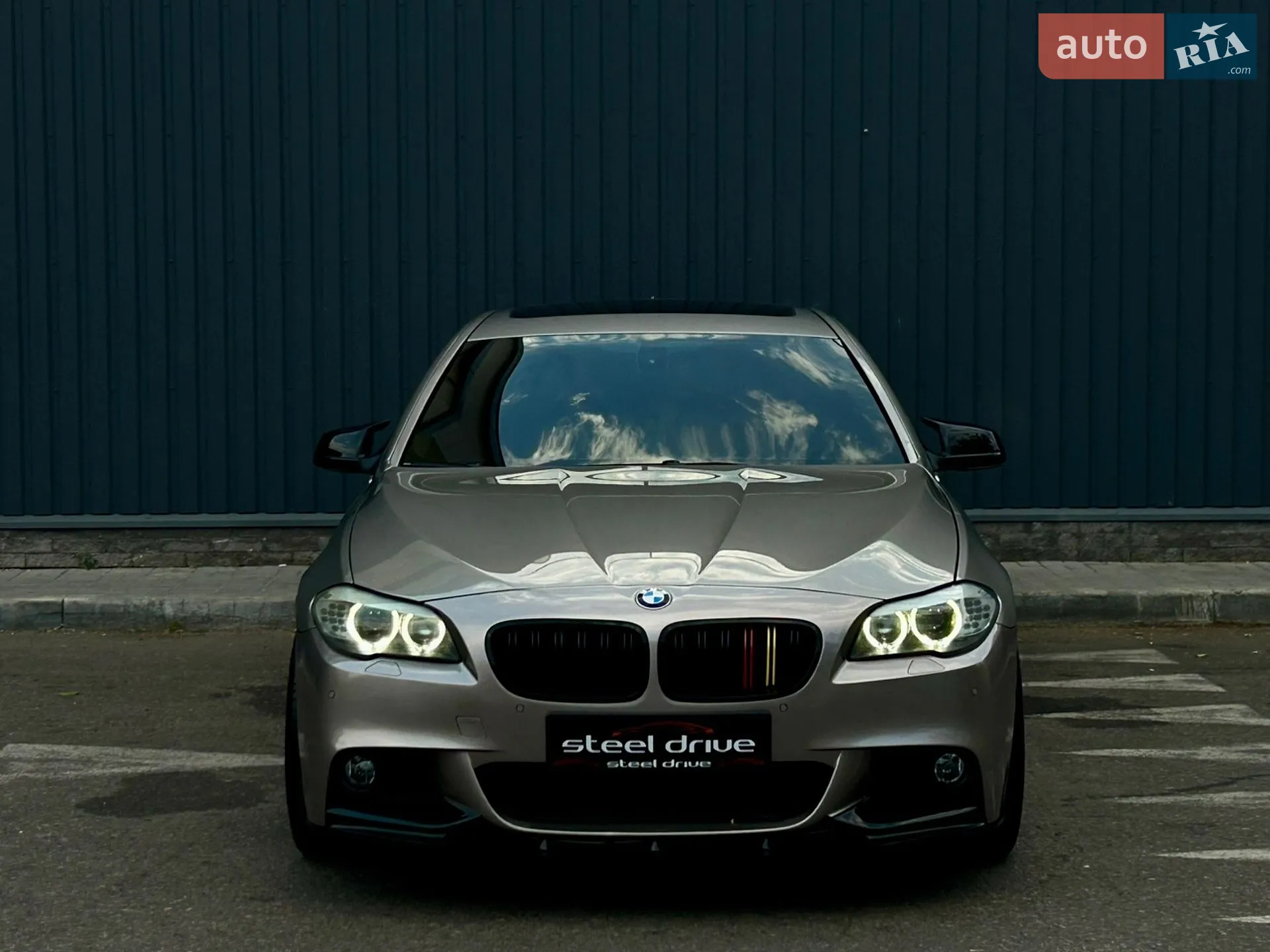 2011 BMW 5er - мініатюра 3