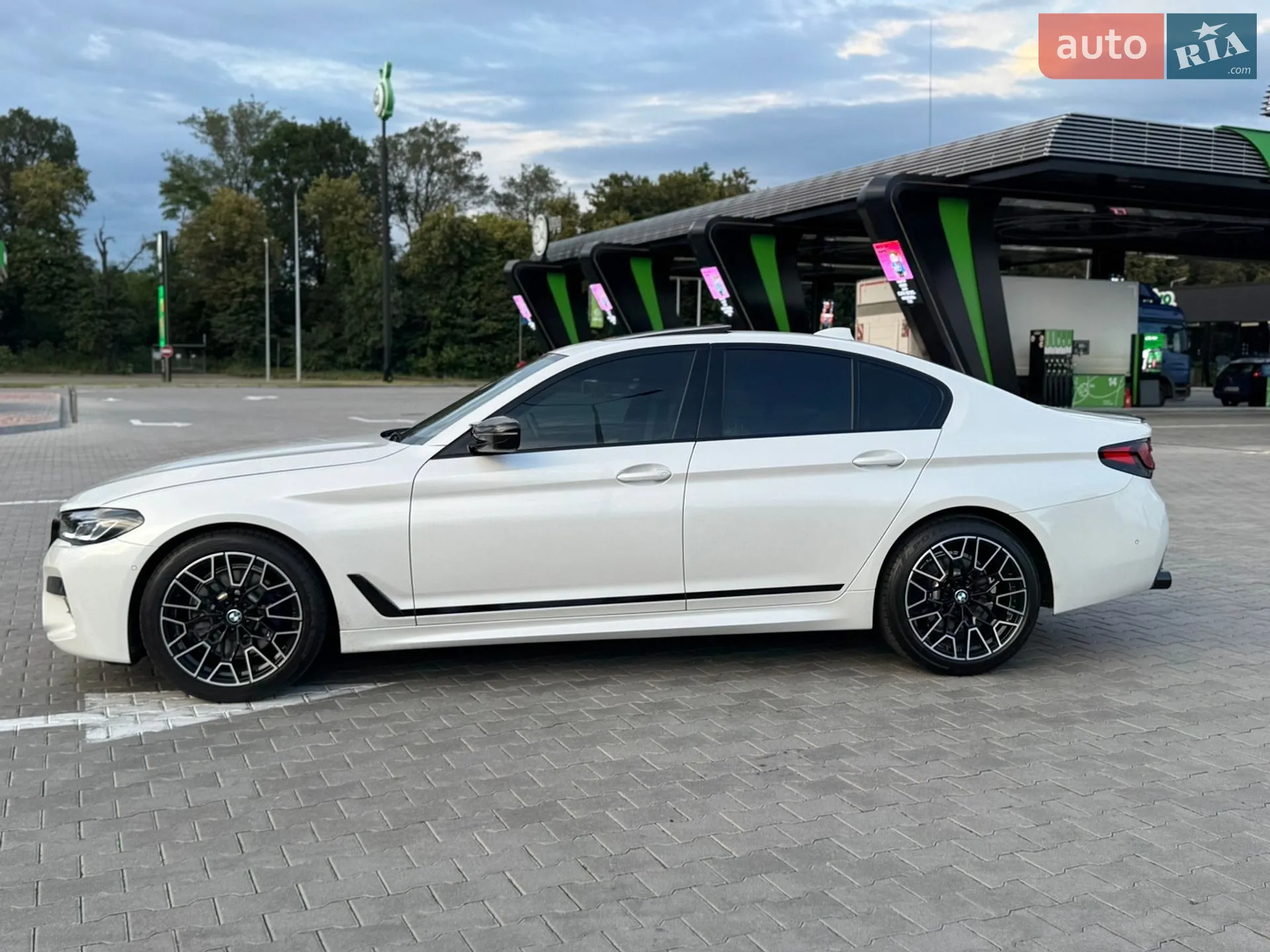 2018 BMW 5er - мініатюра 12