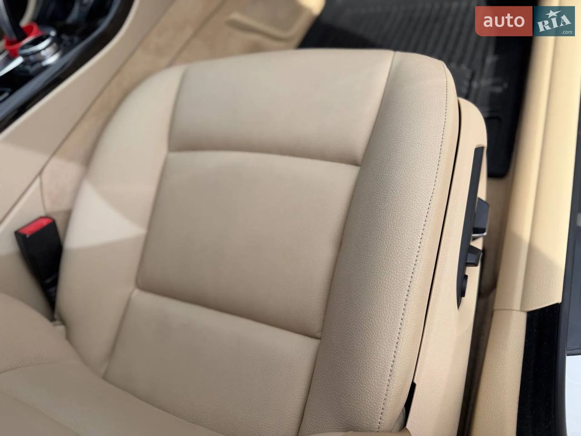 2014 BMW 5er - мініатюра 18