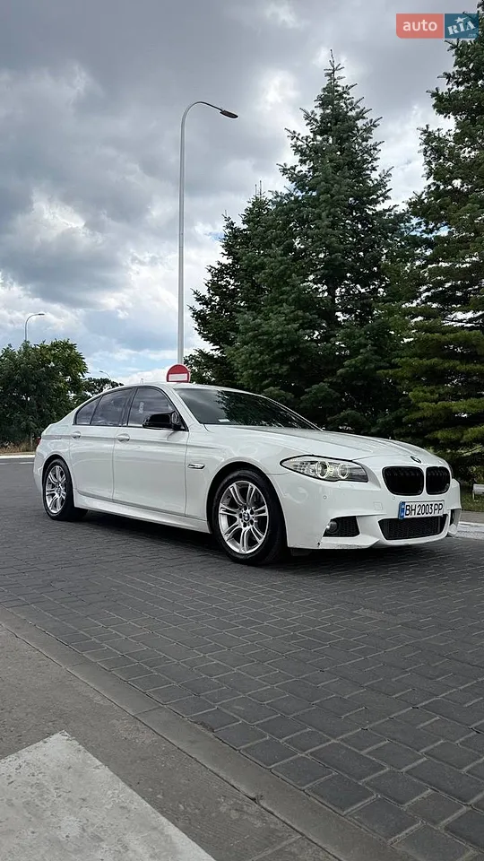 2011 BMW 5er - мініатюра 19
