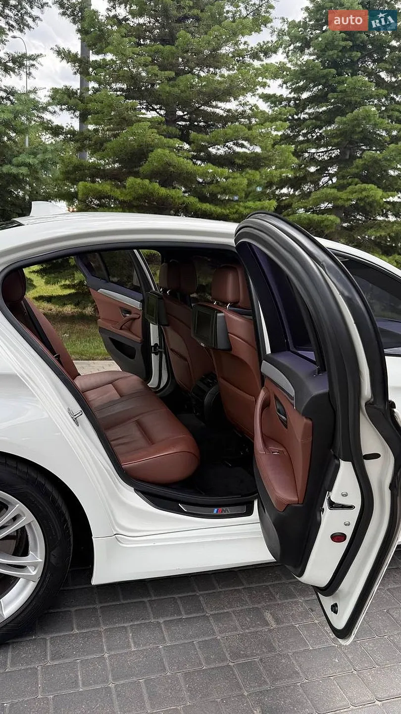 2011 BMW 5er - мініатюра 16