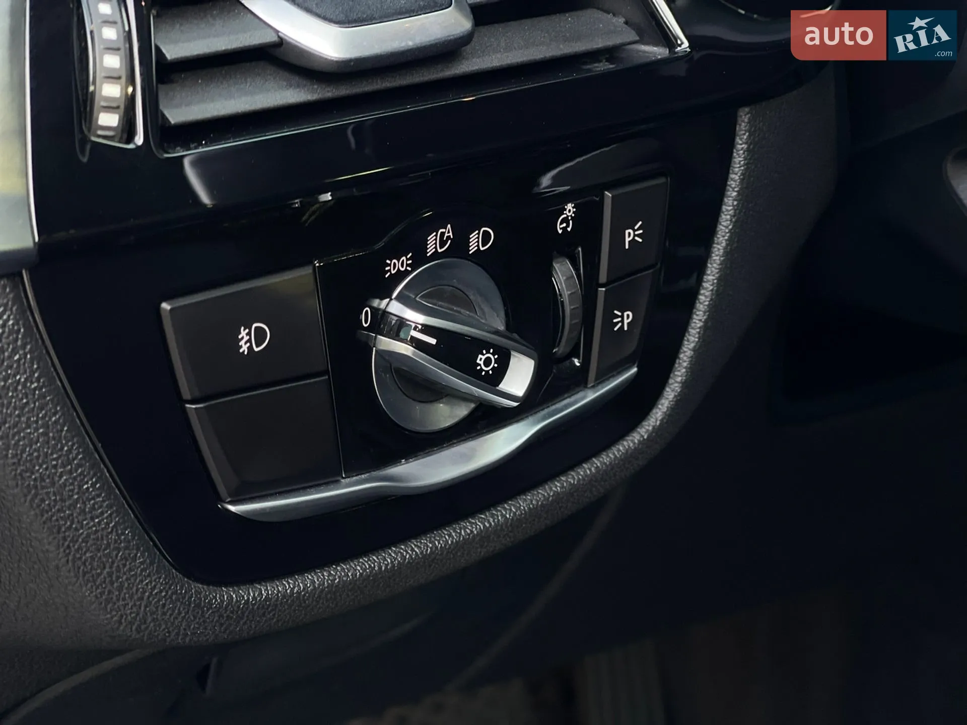 2017 BMW 5er - мініатюра 10