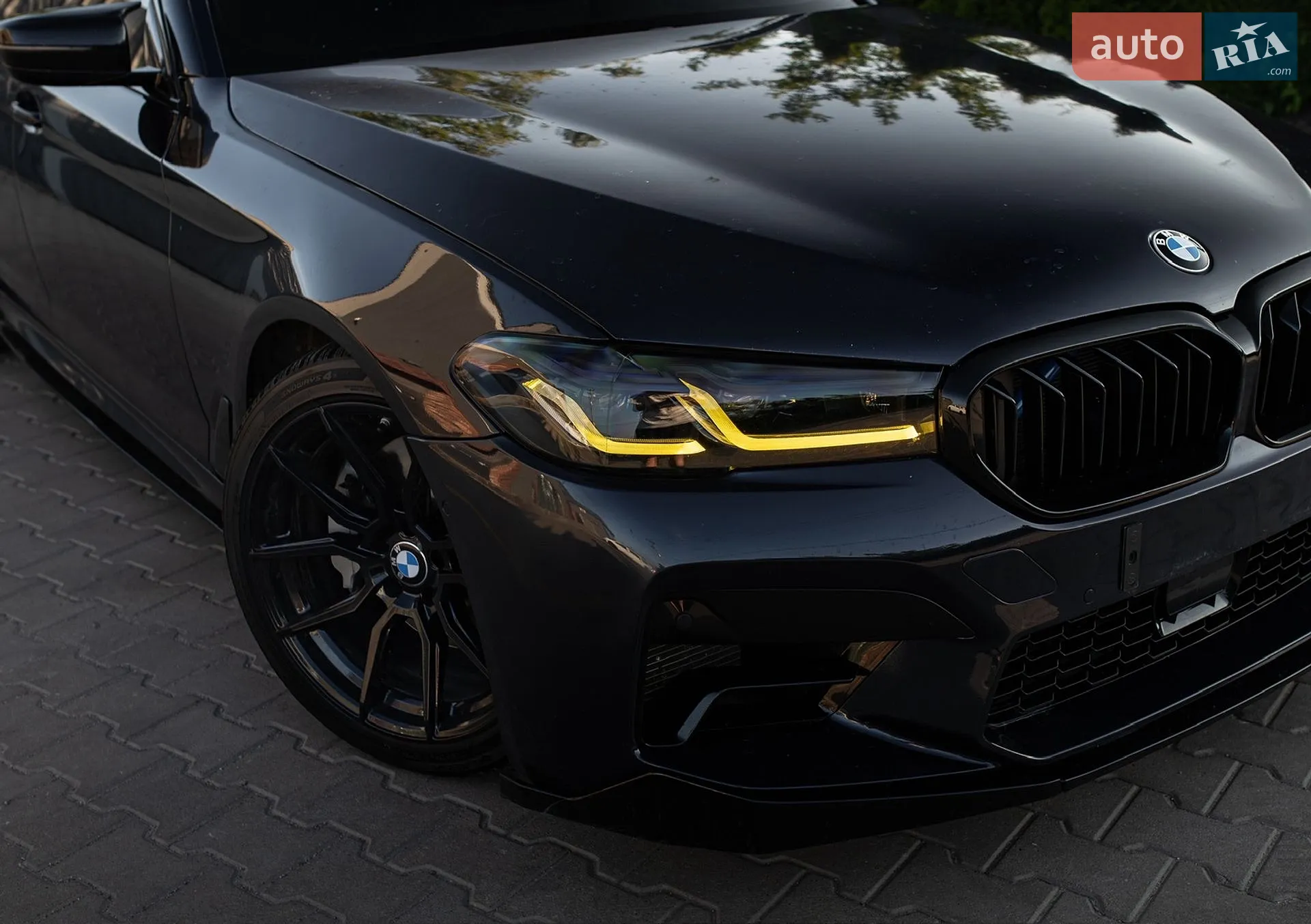 2017 BMW 5er - мініатюра 2
