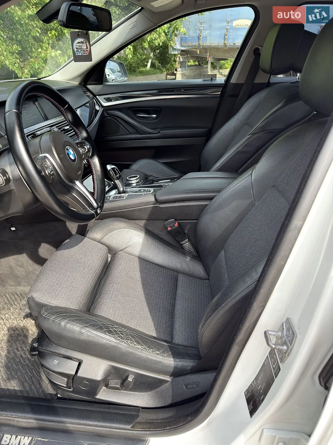 2012 BMW 5er - мініатюра 19