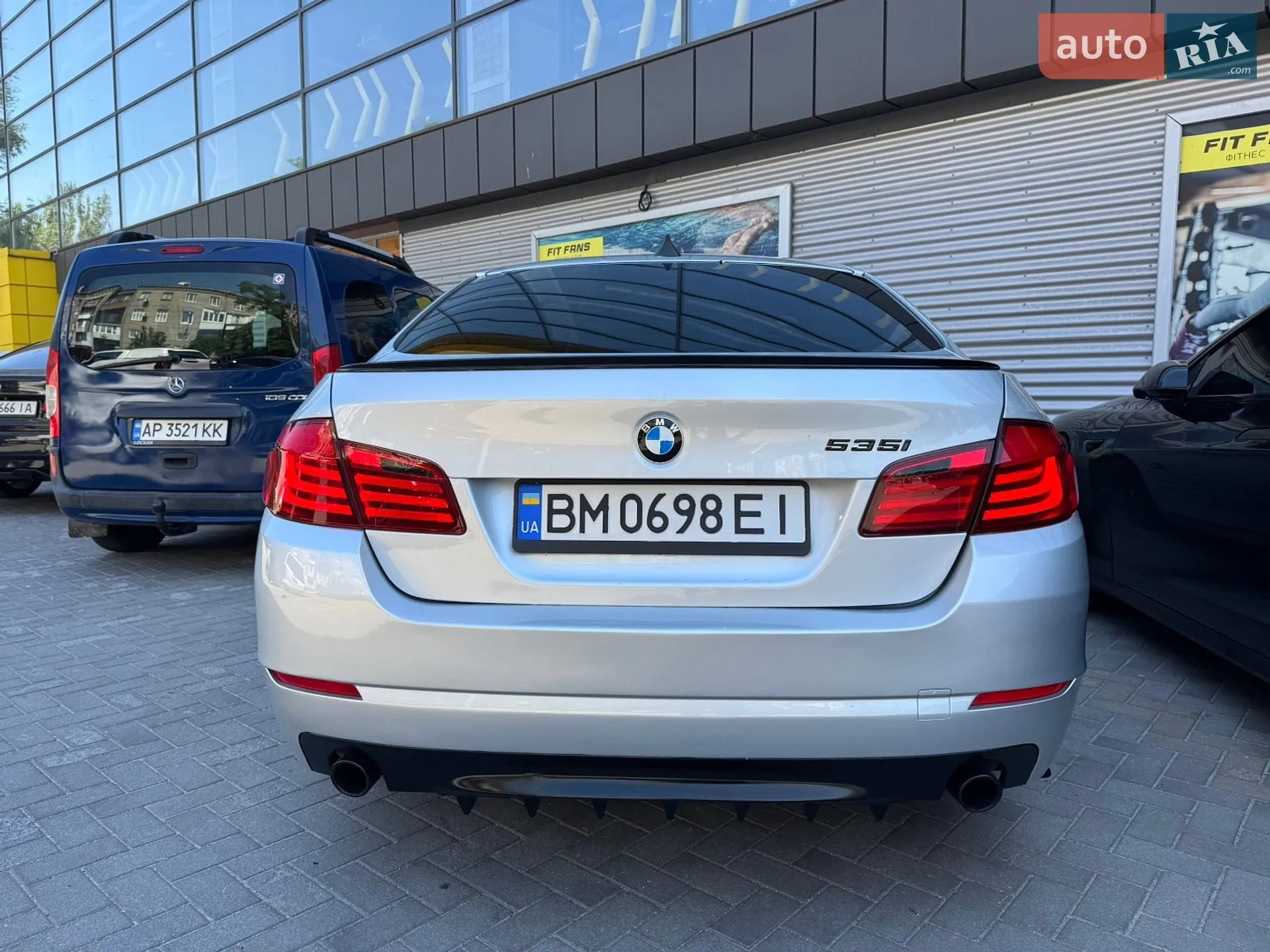 2010 BMW 5er - мініатюра 20