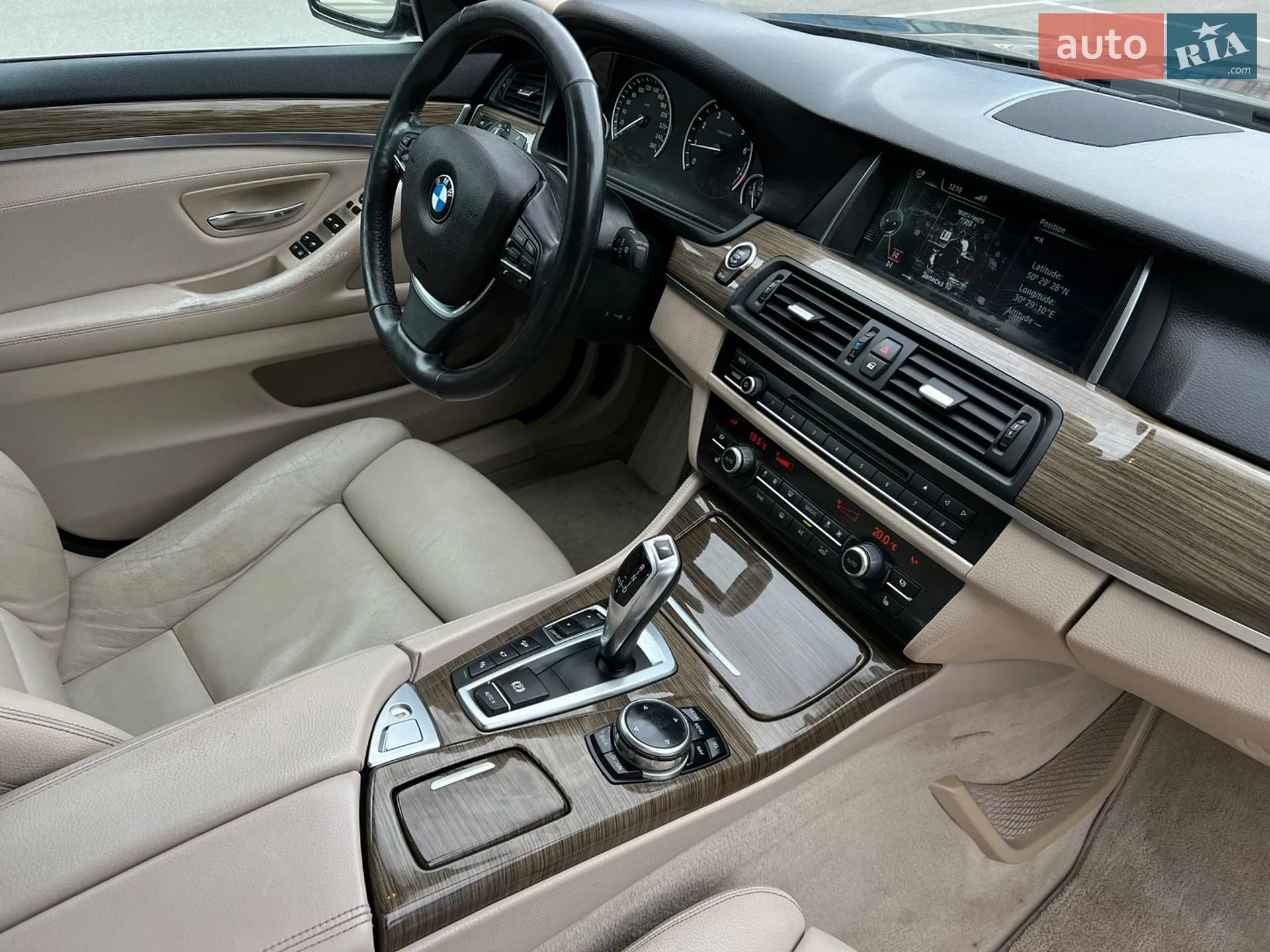 2013 BMW 5er - мініатюра 13
