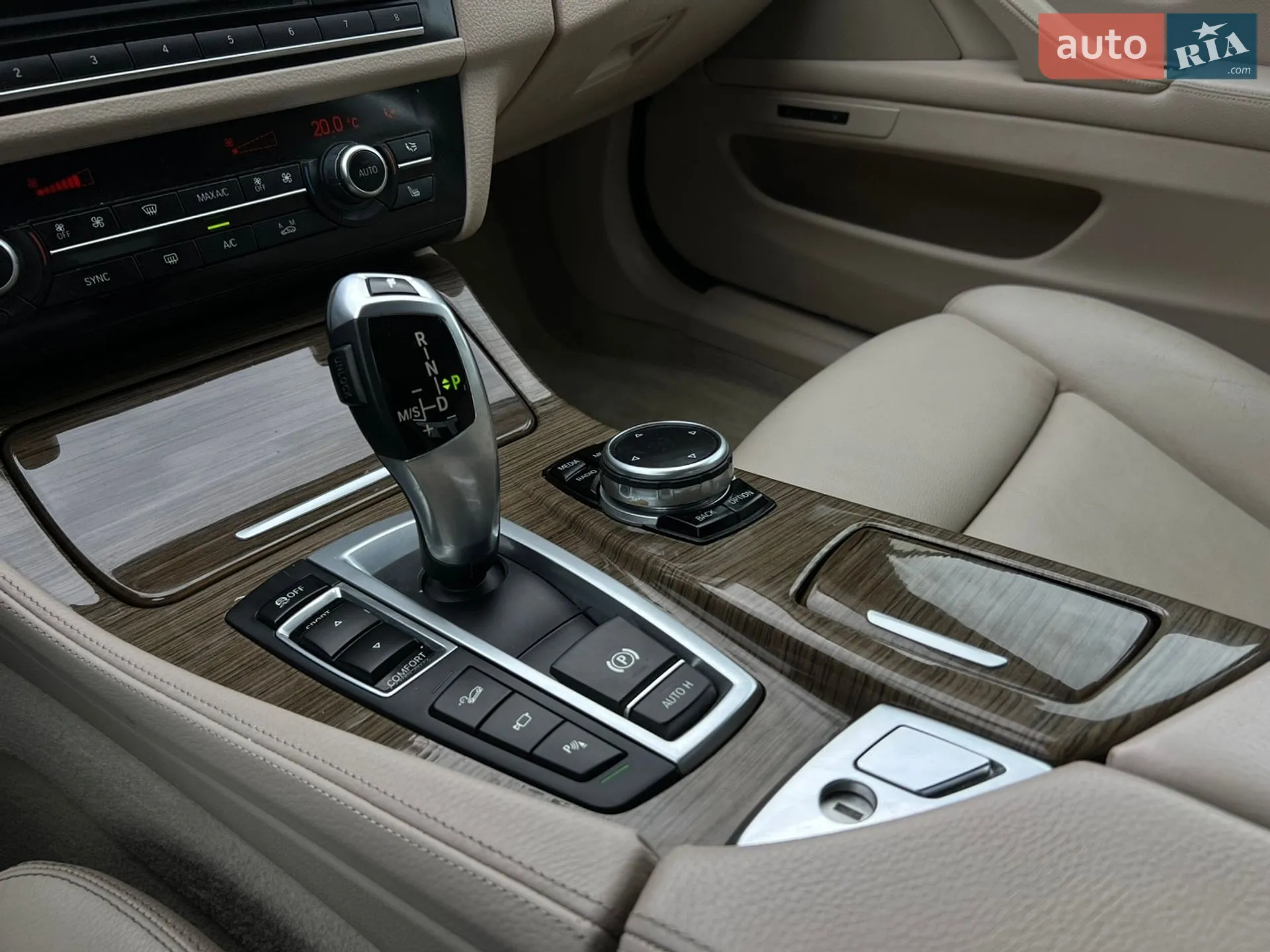 2013 BMW 5er - мініатюра 21