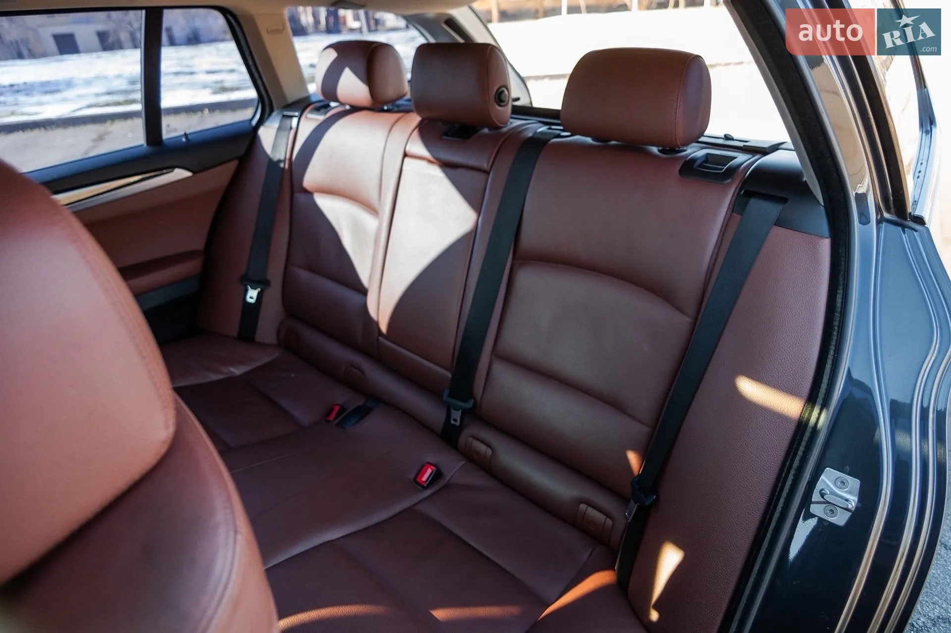2012 BMW 5er - мініатюра 4