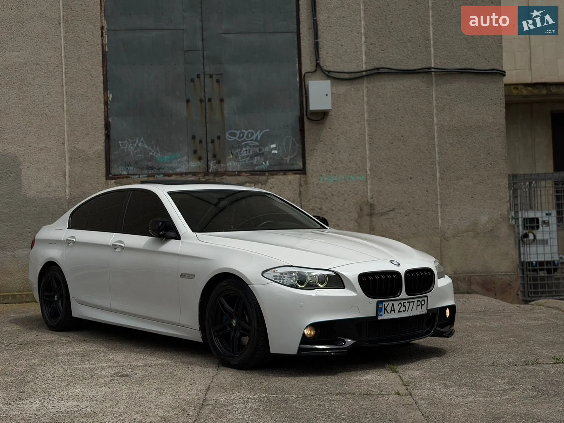 2013 BMW 5er - мініатюра 4