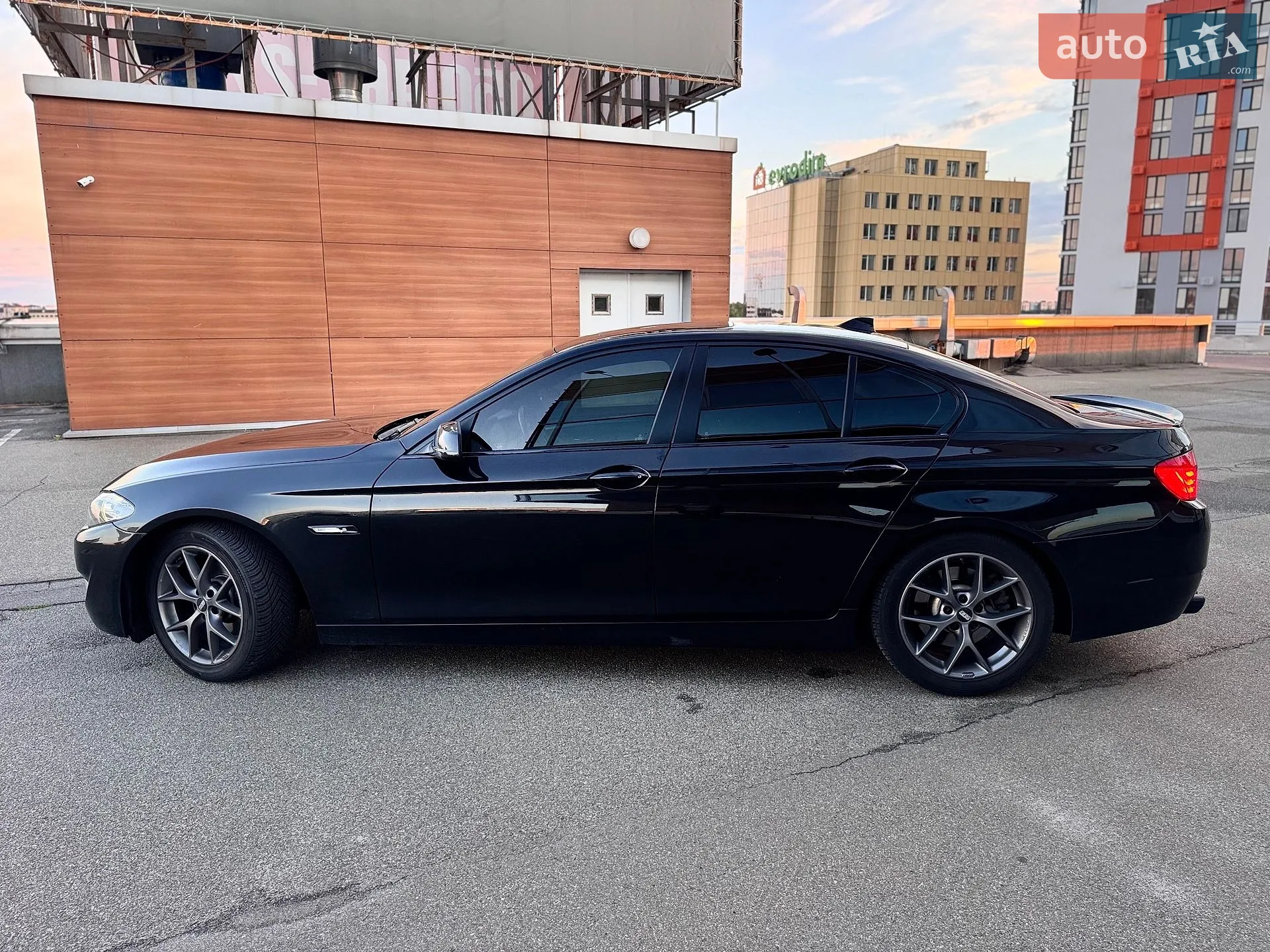 2011 BMW 5er - мініатюра 29