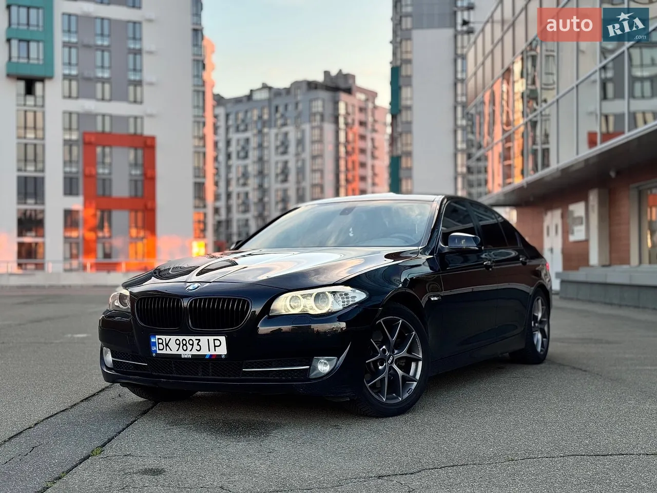2010 BMW 5er - мініатюра 36