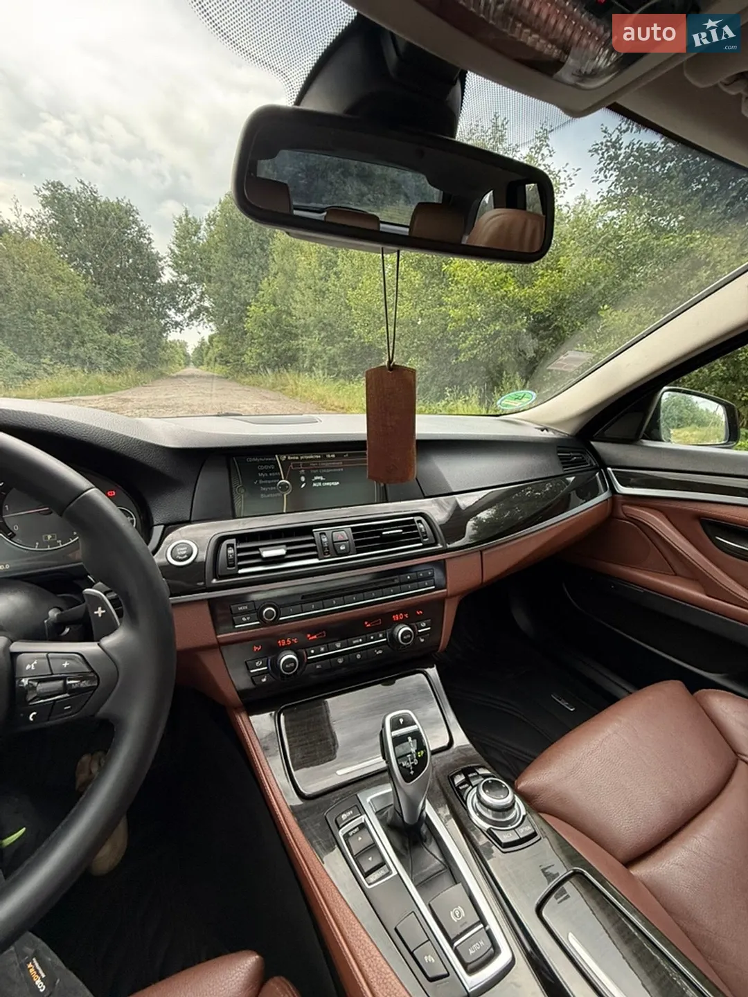 2011 BMW 5er - мініатюра 23