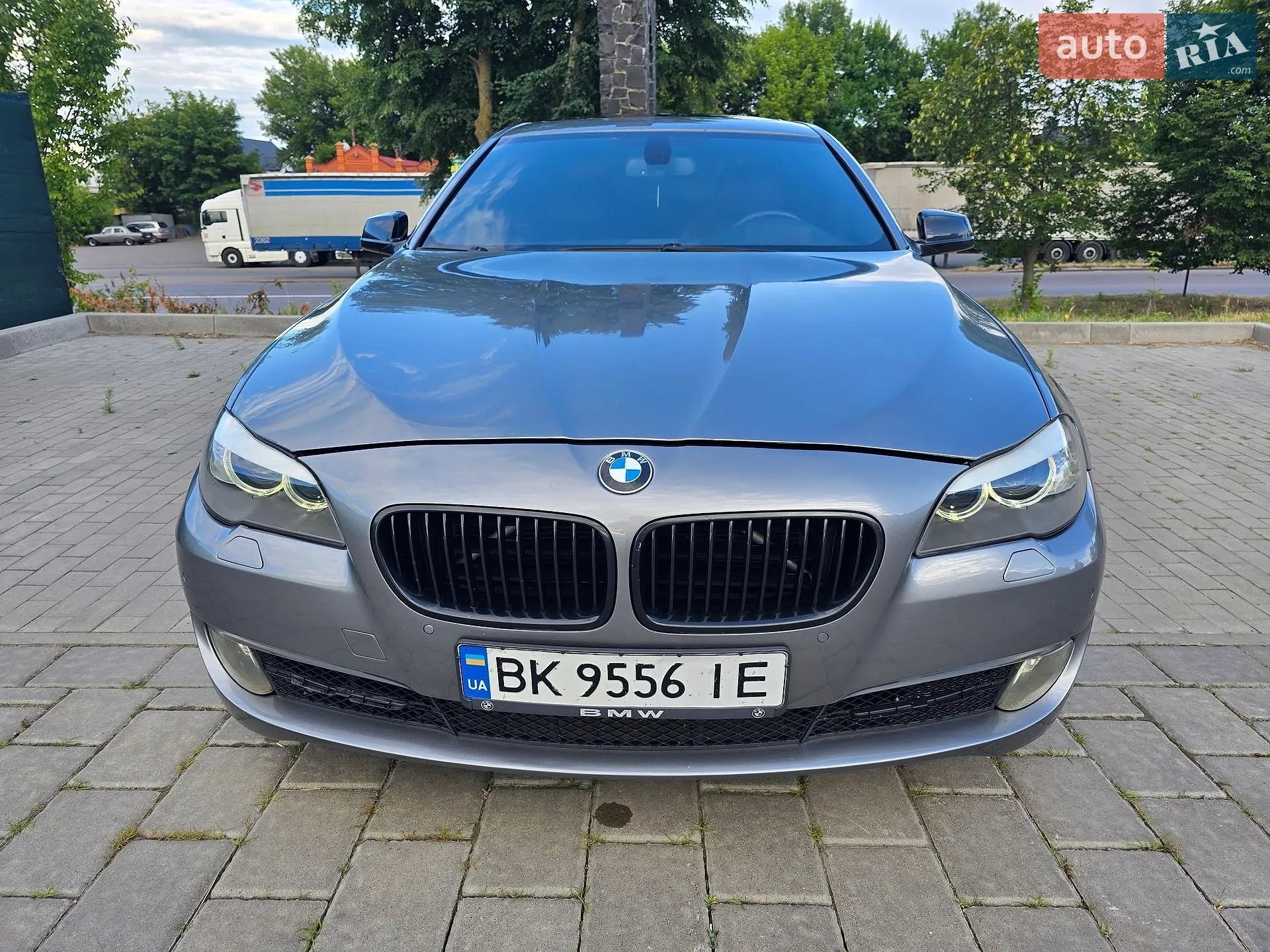 2010 BMW 5er - мініатюра 5