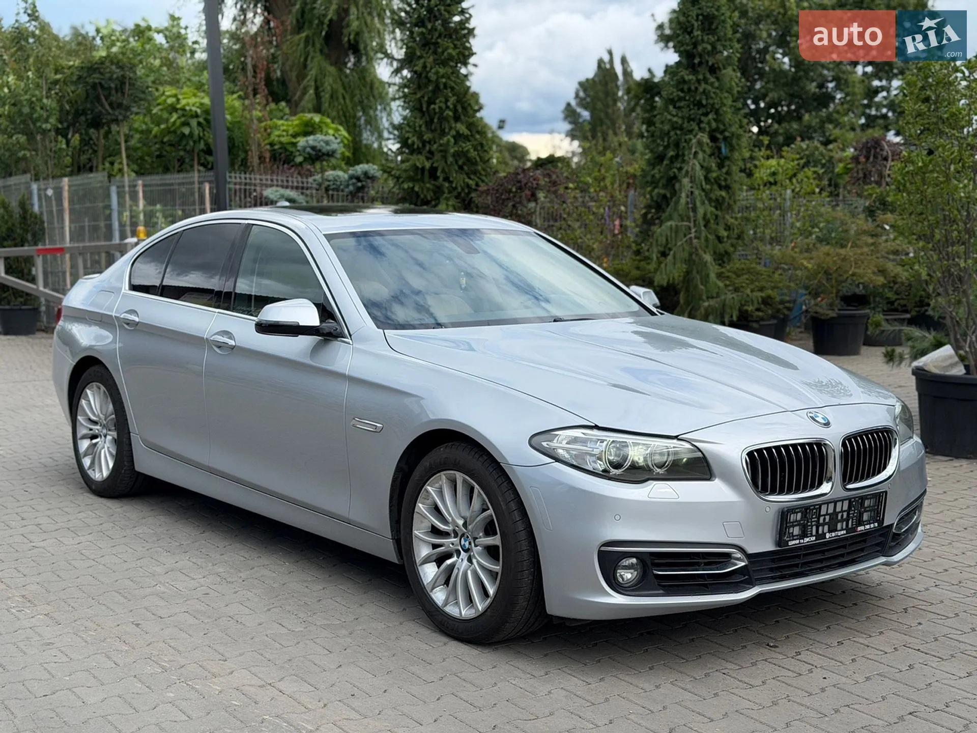 2015 BMW 5er - фото 1