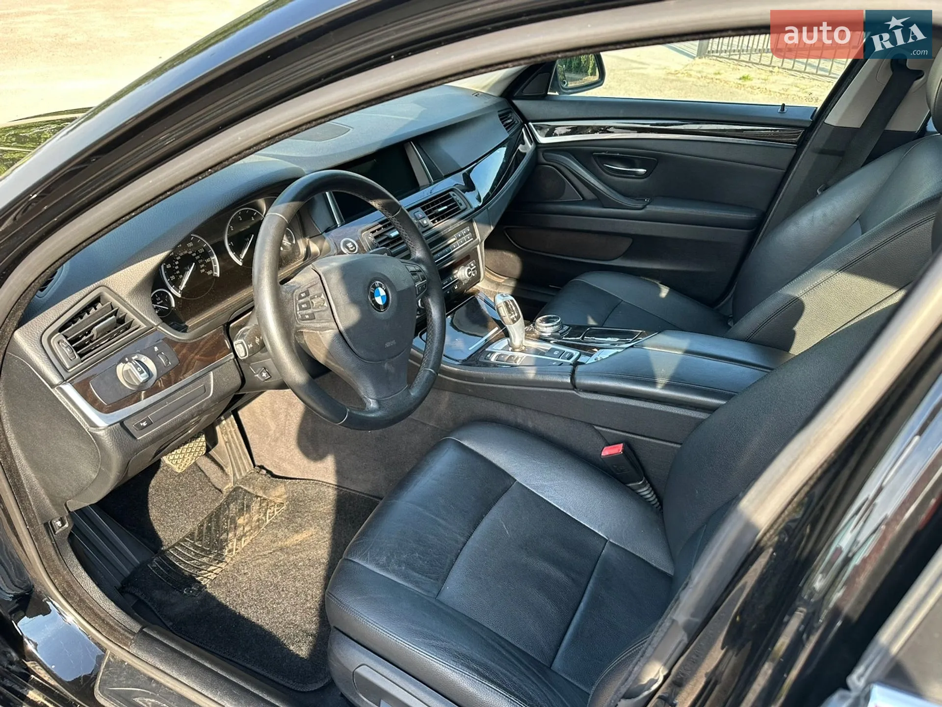 2014 BMW 5er - мініатюра 15