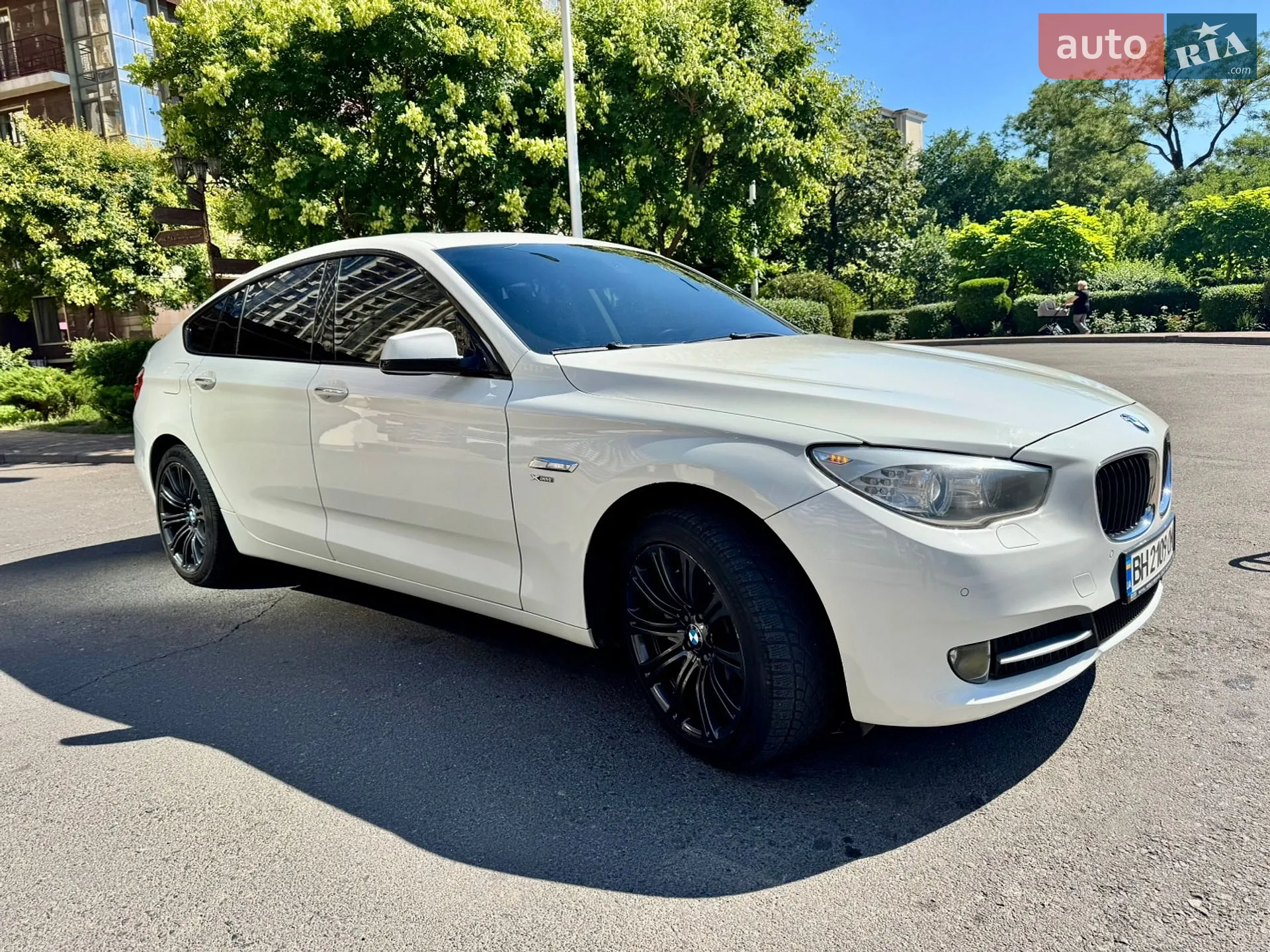 2011 BMW 5er - мініатюра 5