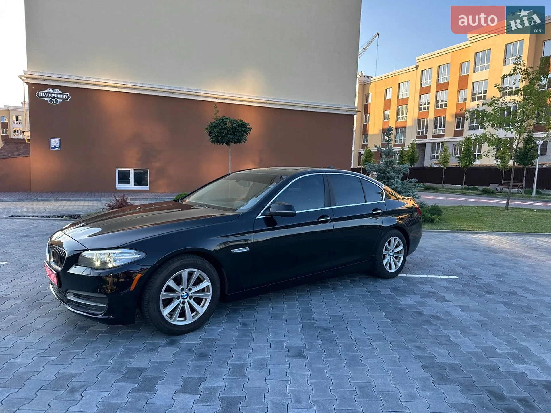 2014 BMW 5er - мініатюра 2