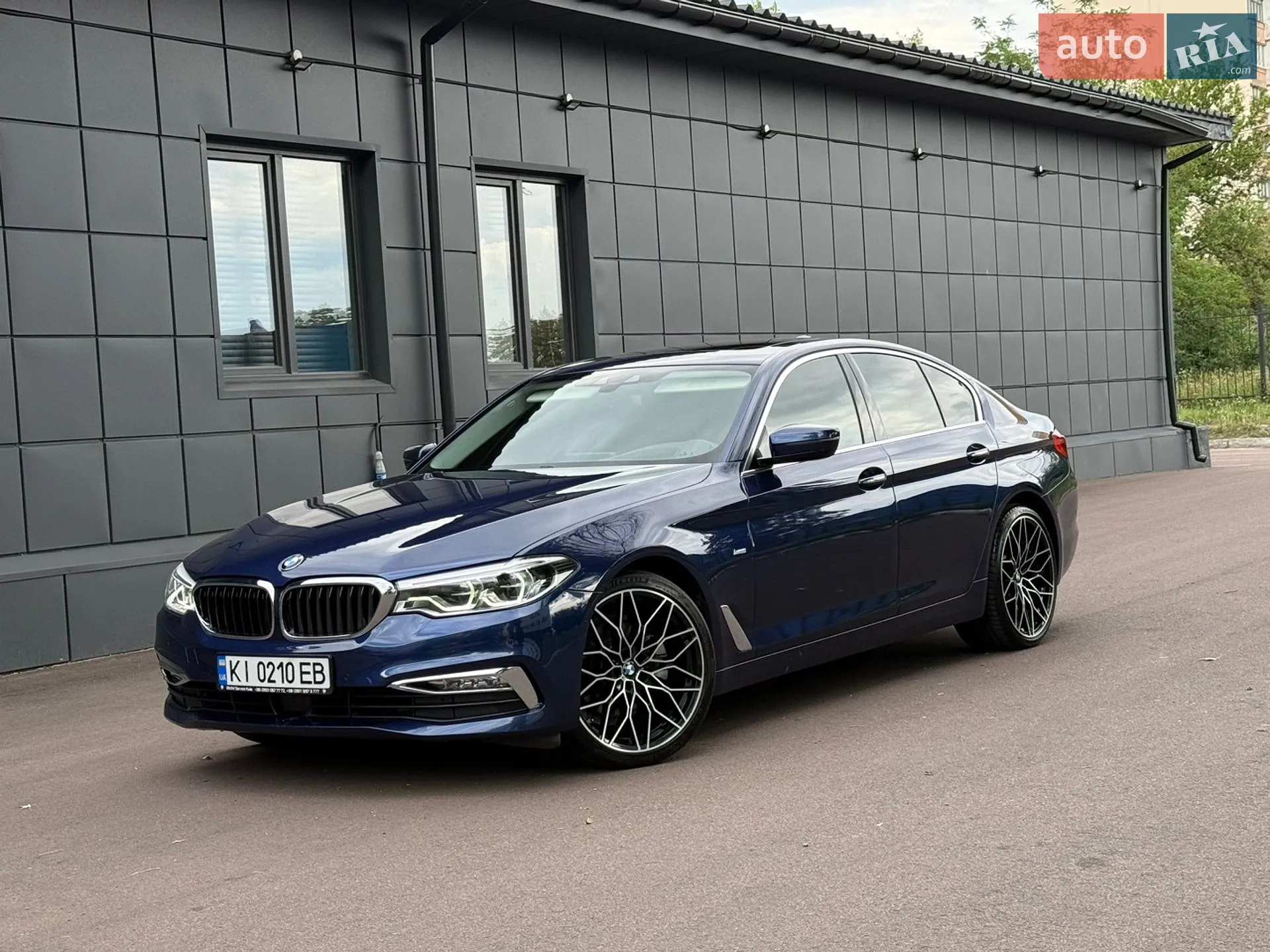 2018 BMW 5er - мініатюра 3