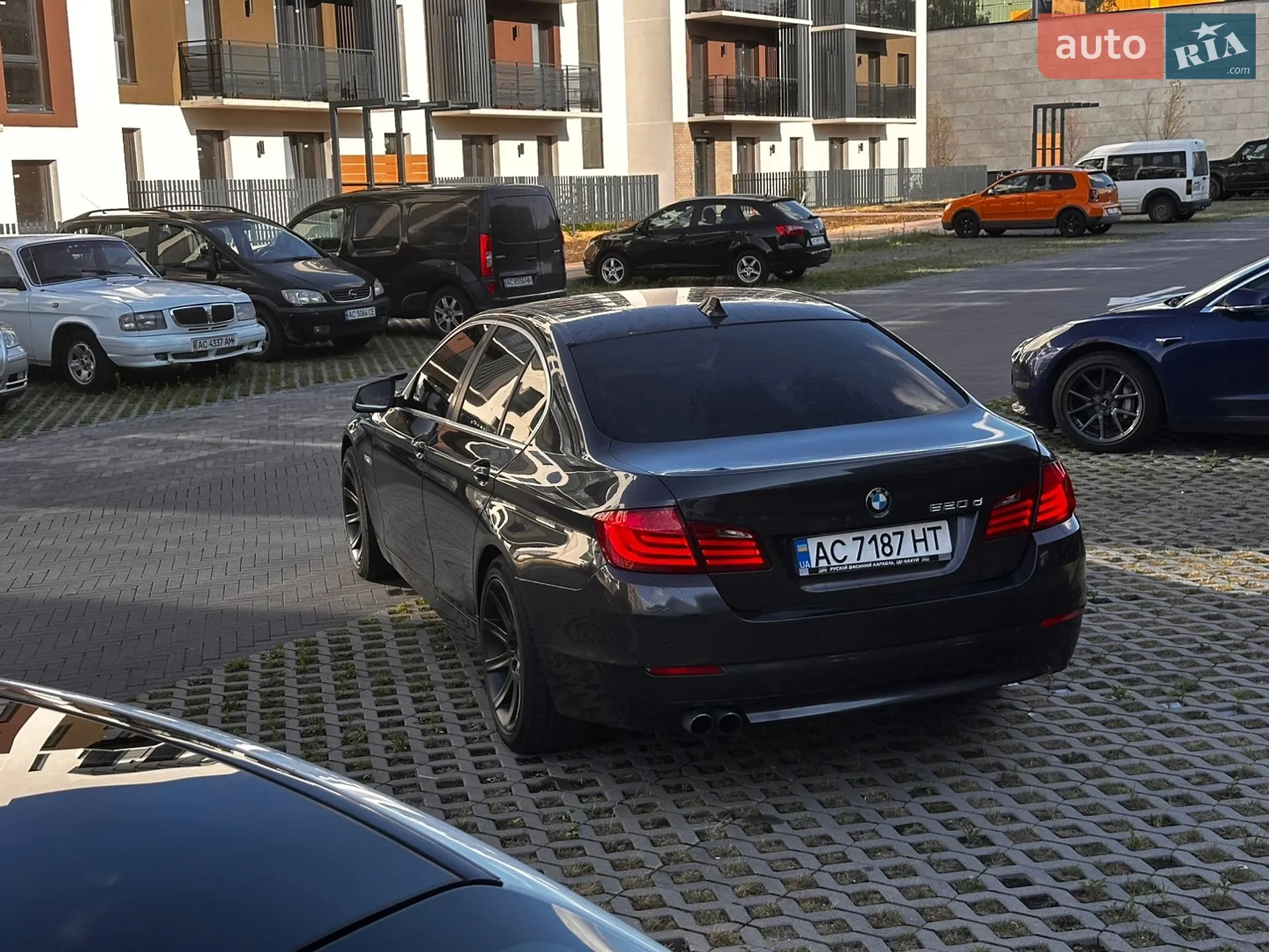 2012 BMW 5er - мініатюра 12