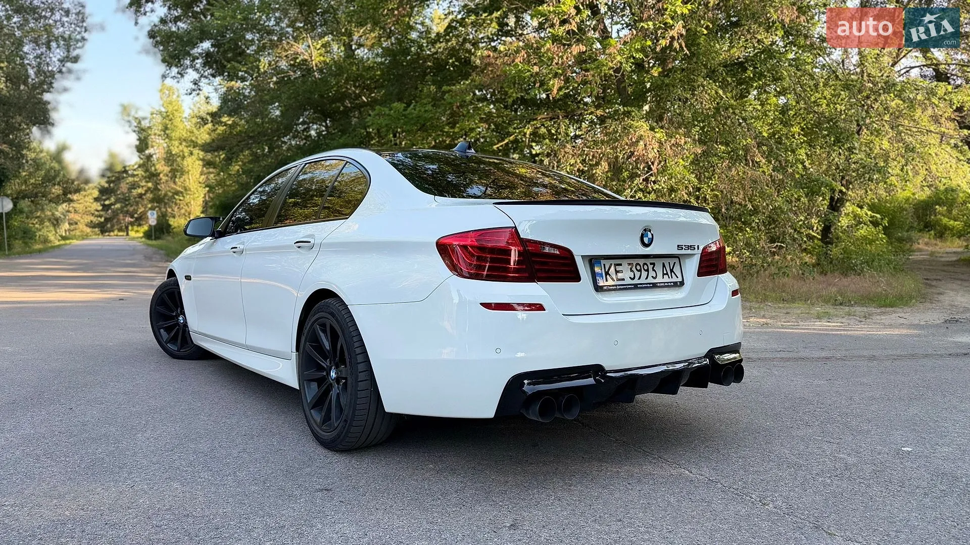 2015 BMW 5er - мініатюра 4