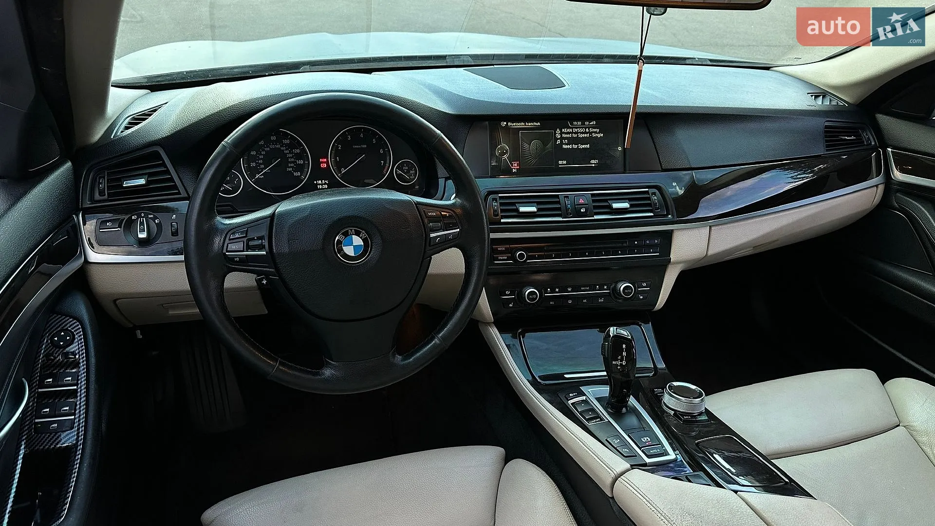 2012 BMW 5er - мініатюра 10