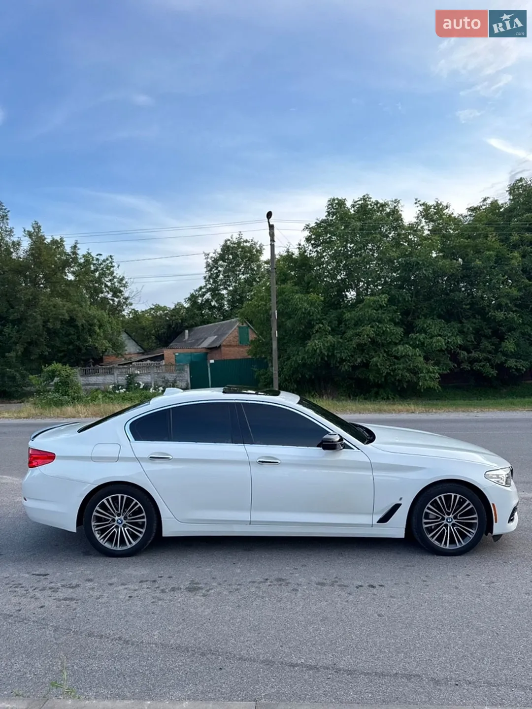 2017 BMW 5er - мініатюра 3