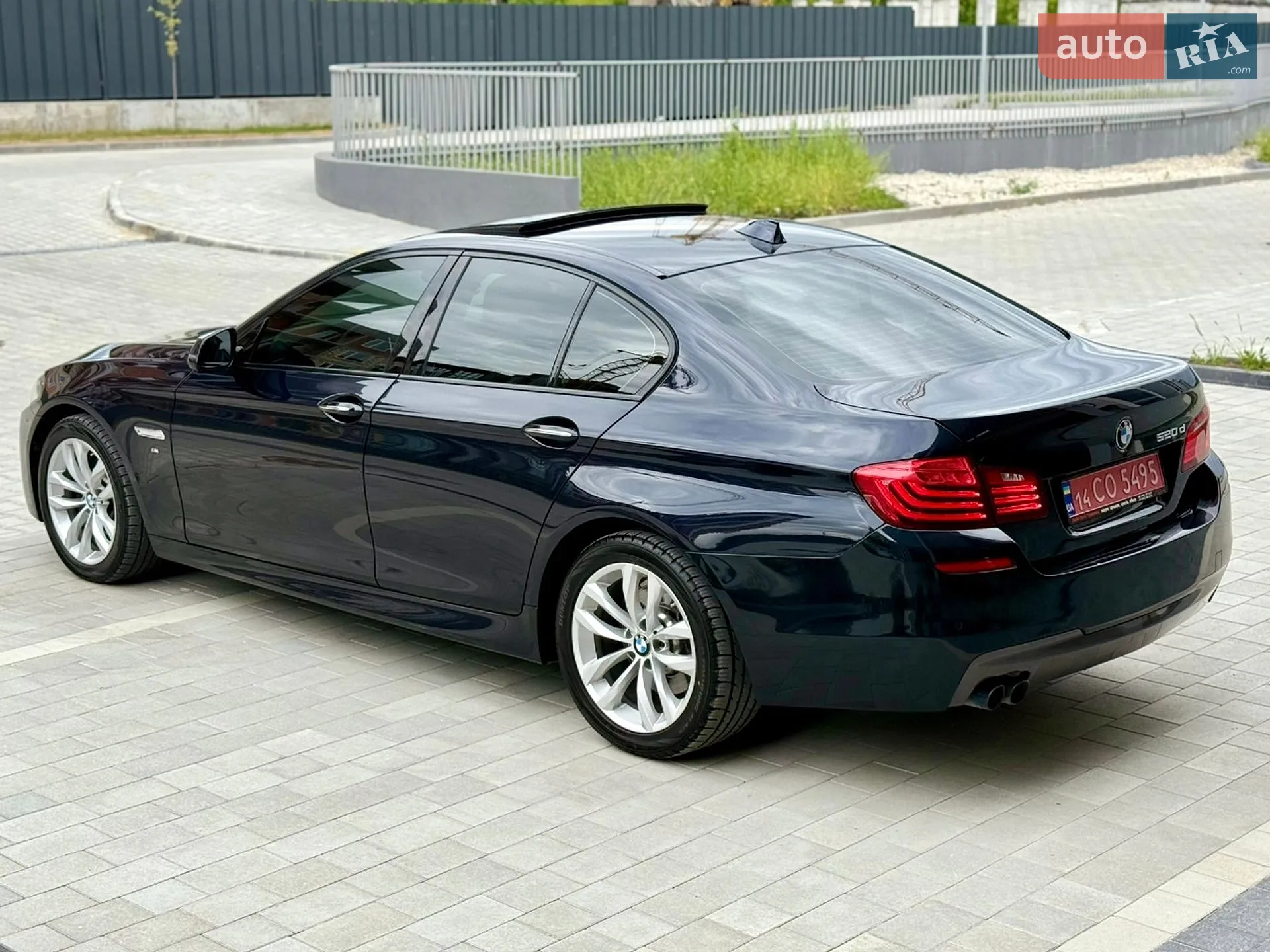 2016 BMW 5er - мініатюра 17