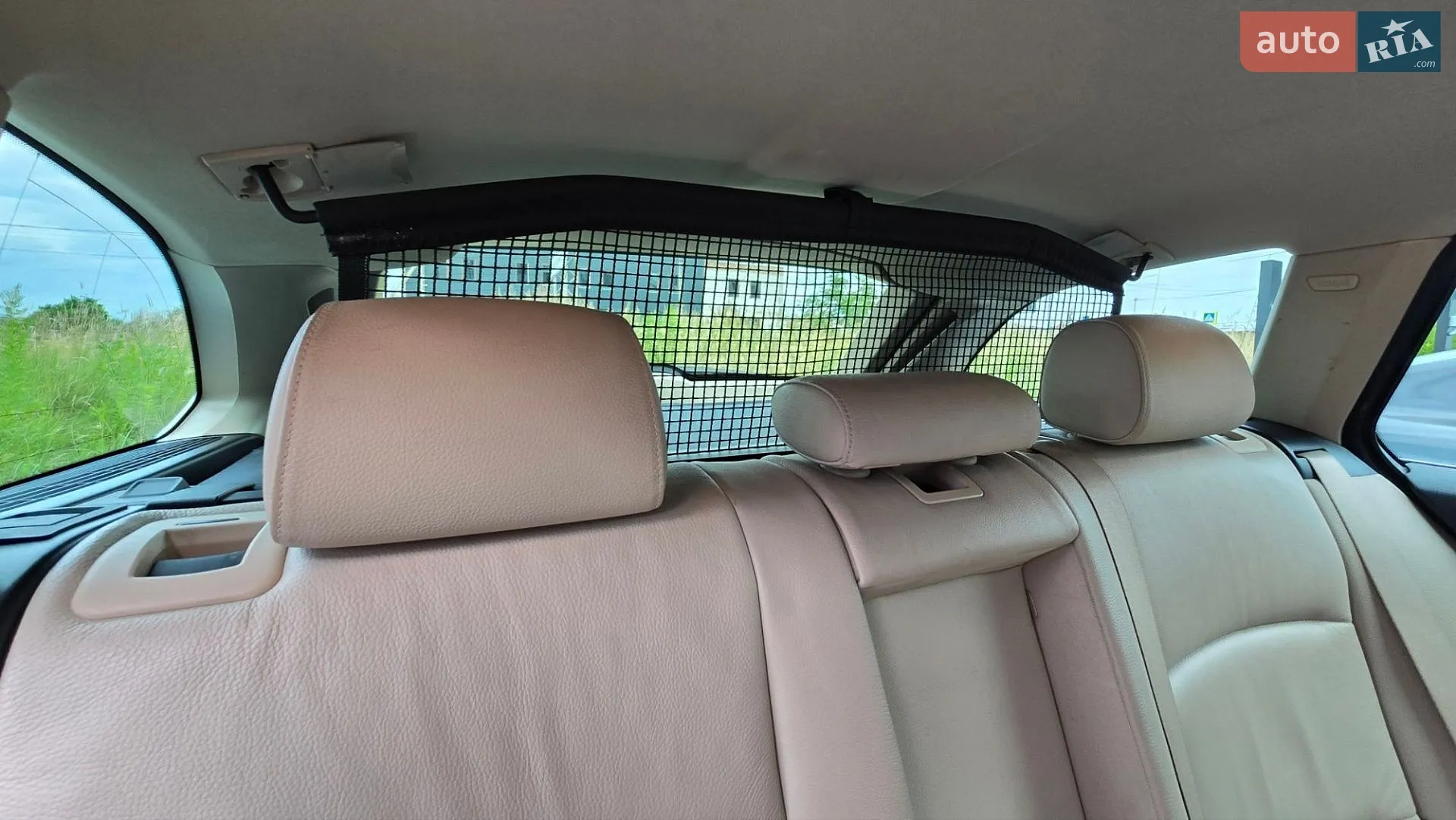 2011 BMW 5er - мініатюра 9