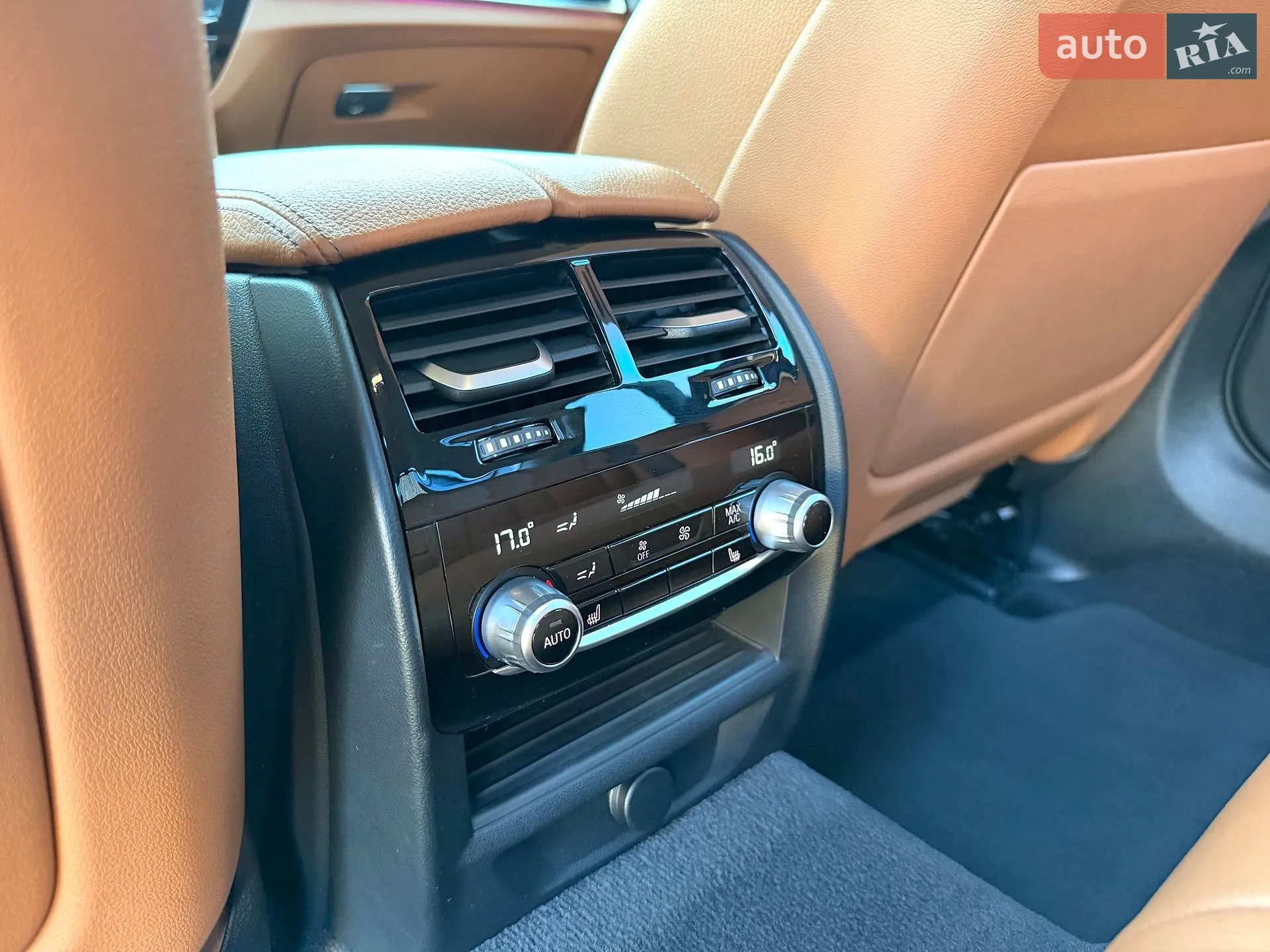 2017 BMW 5er - мініатюра 29