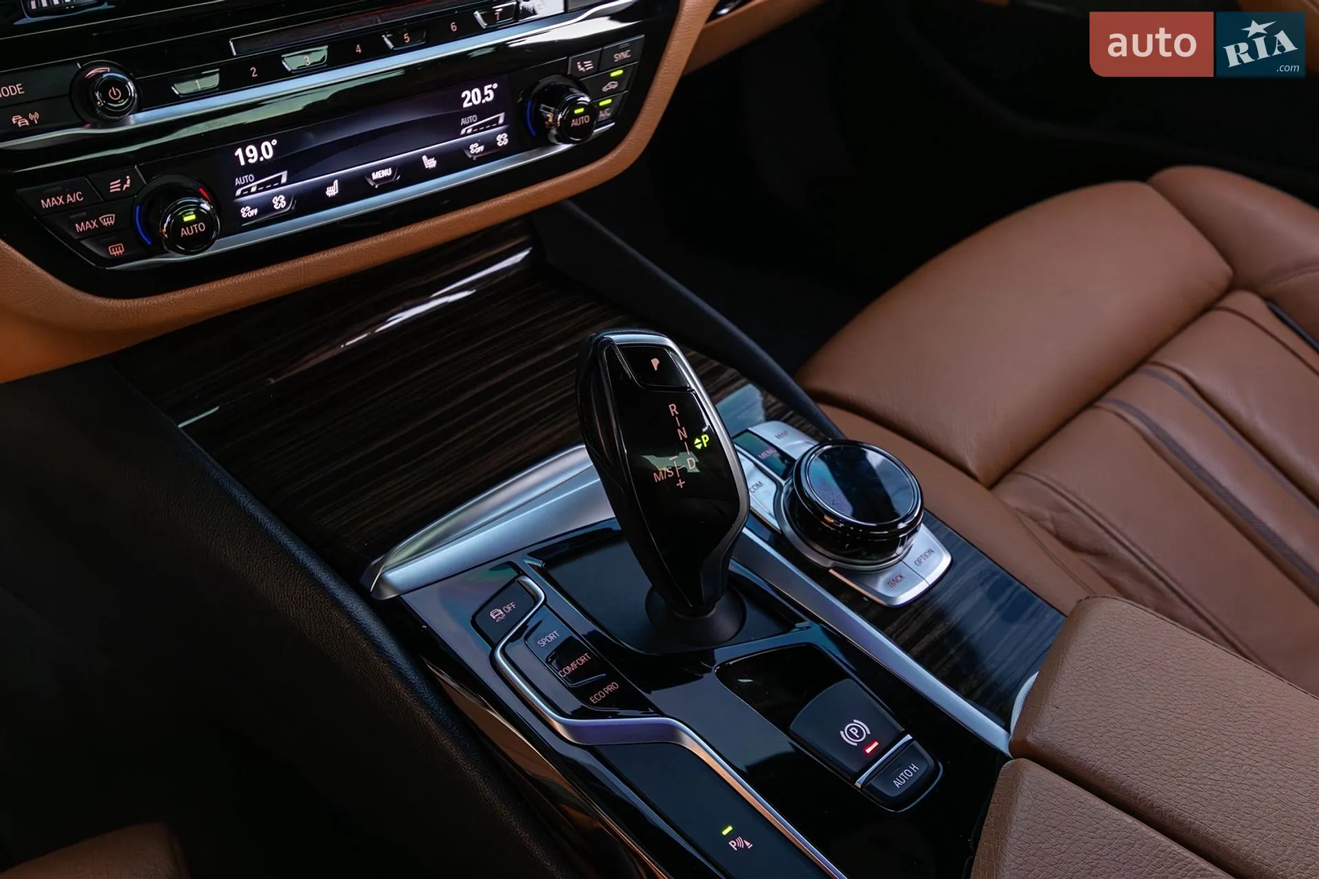 2020 BMW 5er - мініатюра 13