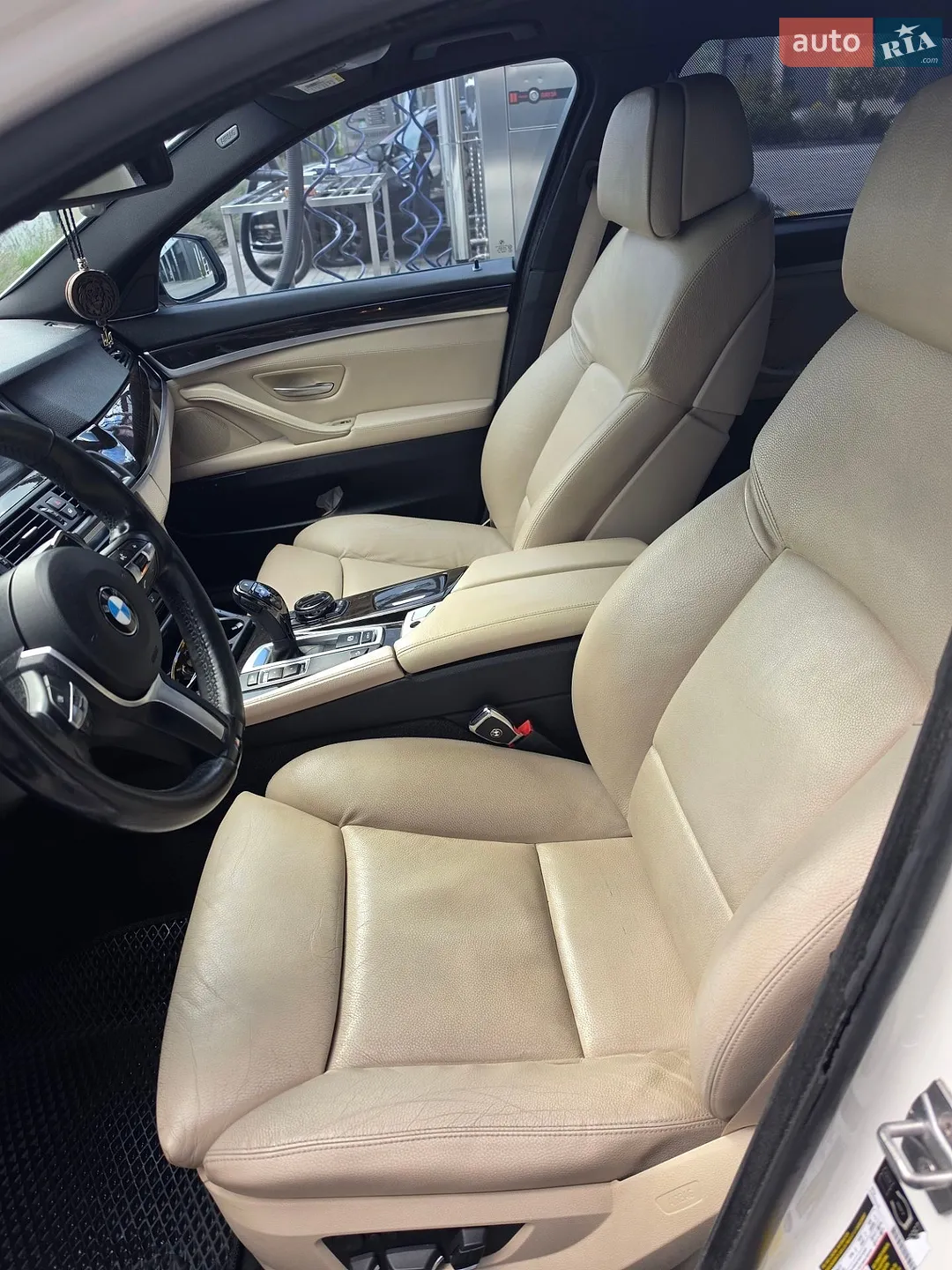 2013 BMW 5er - мініатюра 26