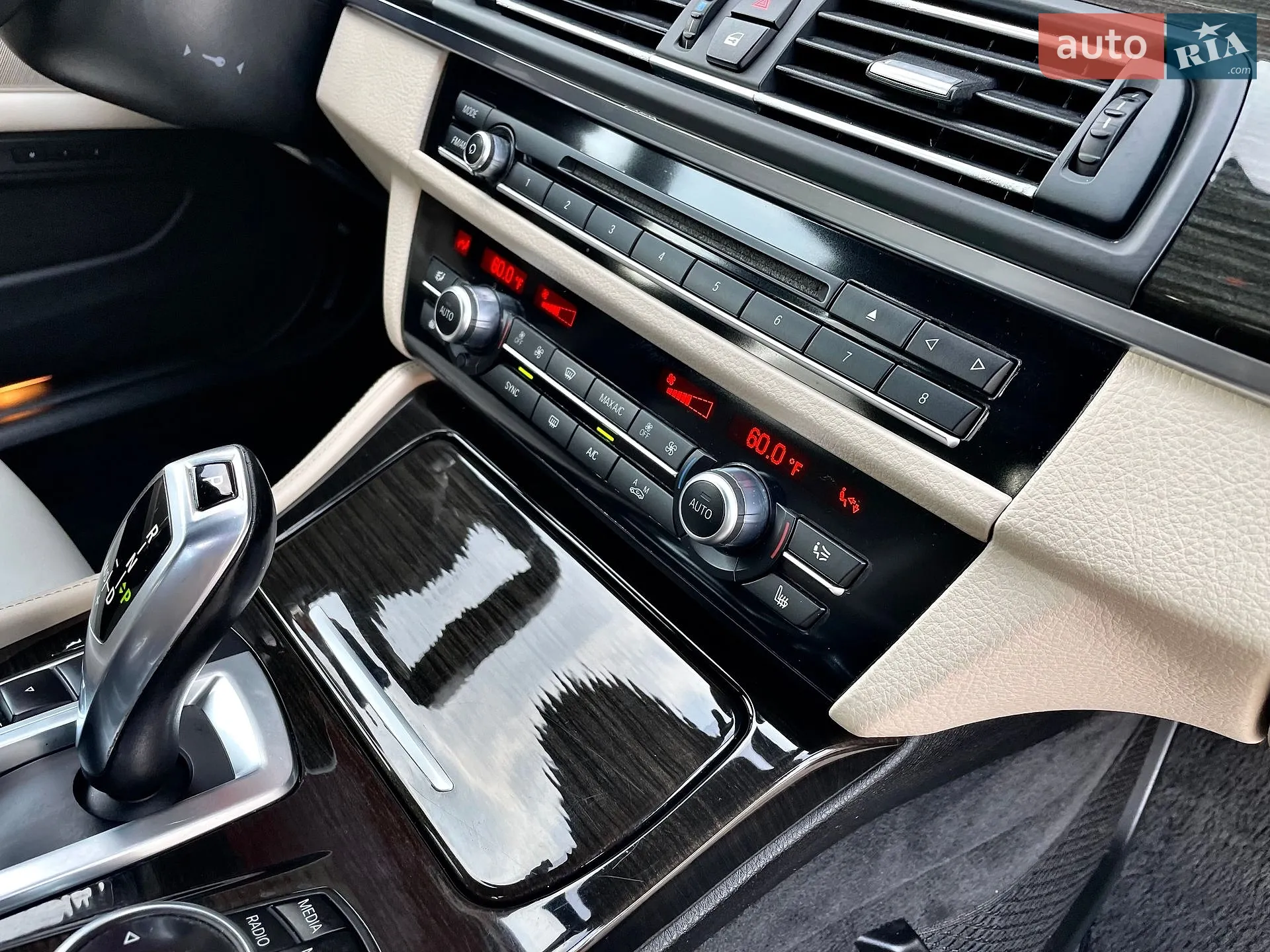 2014 BMW 5er - мініатюра 119