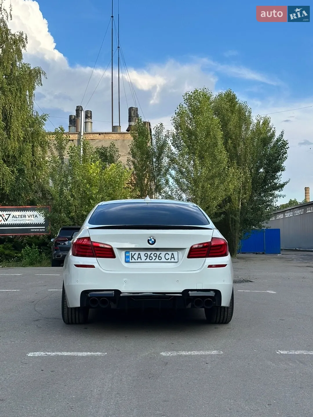 2012 BMW 5er - мініатюра 8