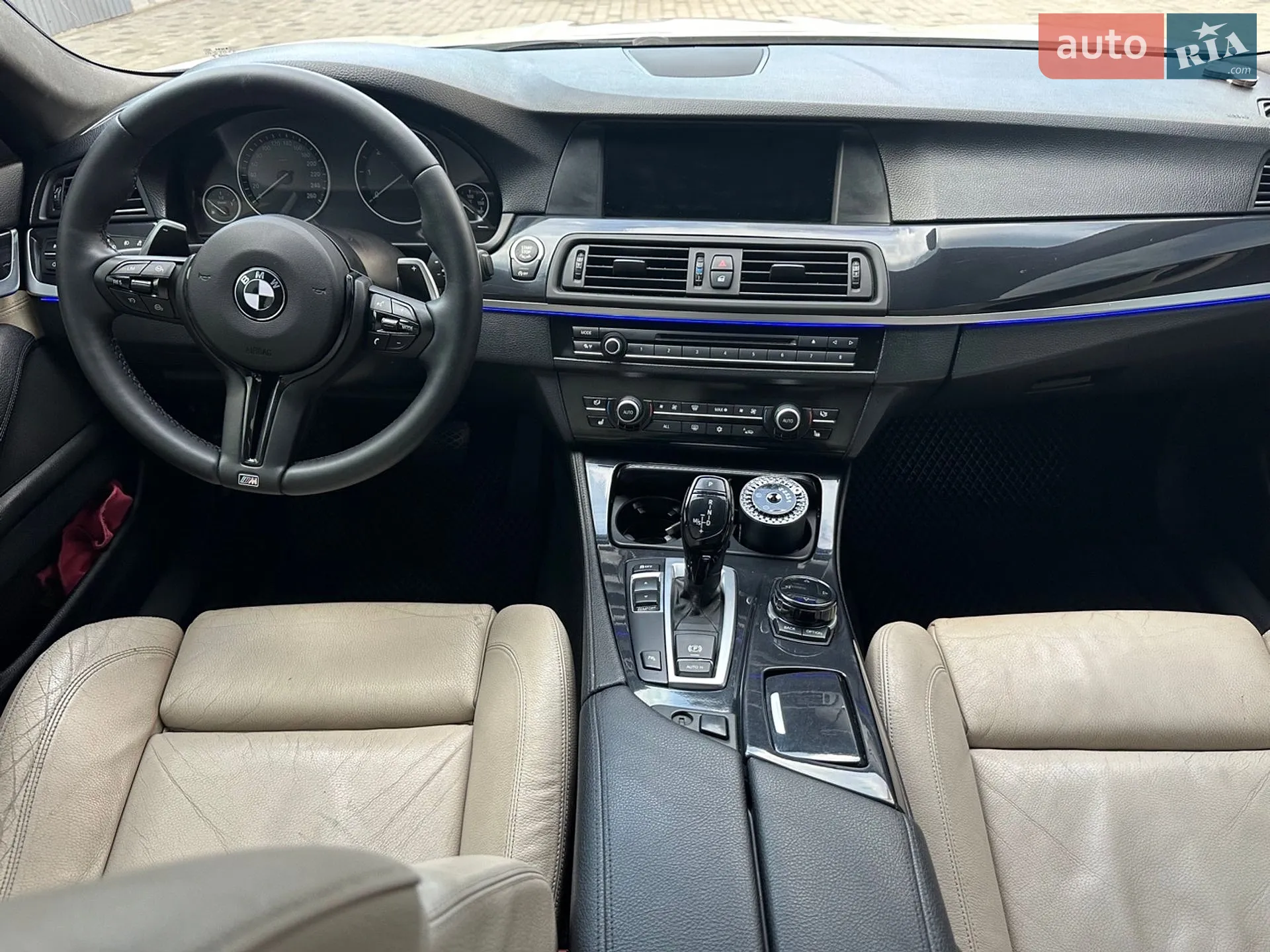 2012 BMW 5er - мініатюра 10