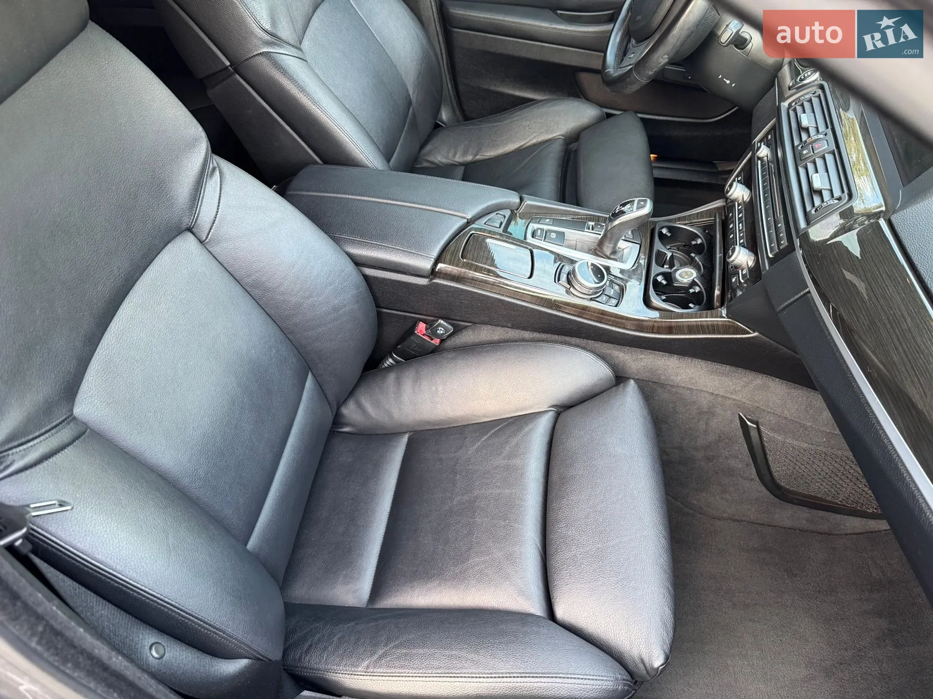 2012 BMW 5er - мініатюра 30