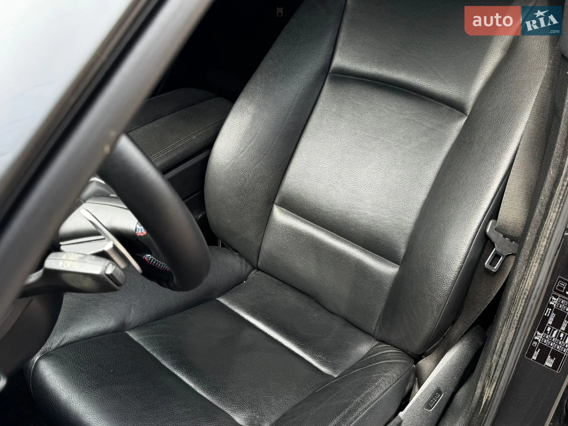 2010 BMW 5er - мініатюра 14