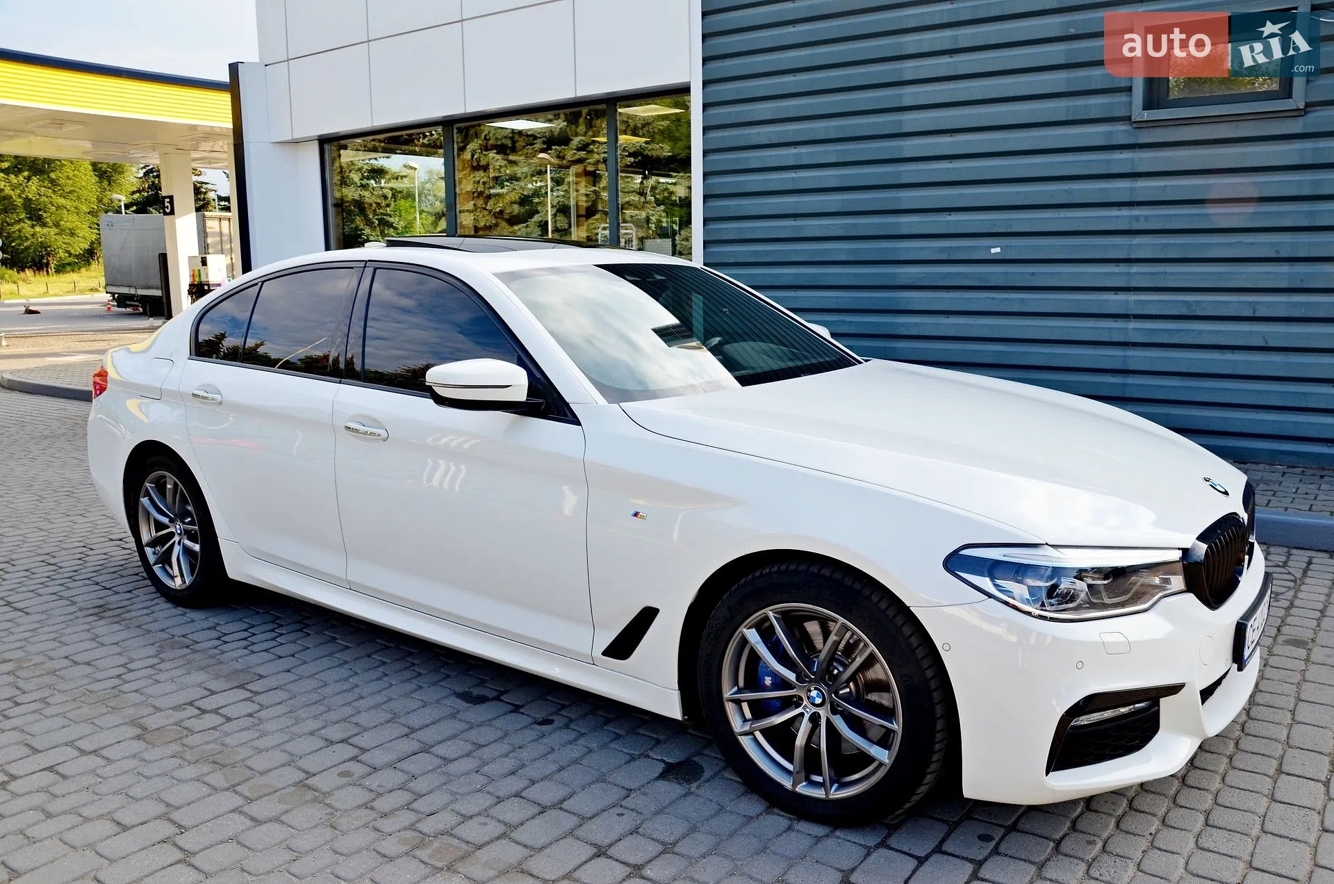 2017 BMW 5er - мініатюра 9