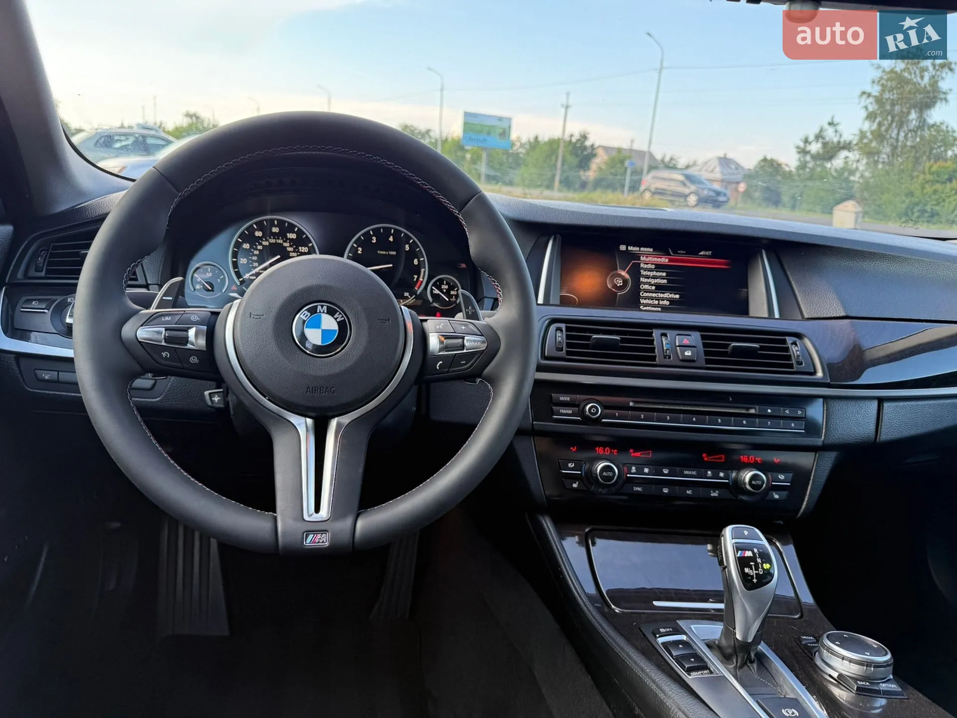 2015 BMW 5er - мініатюра 23