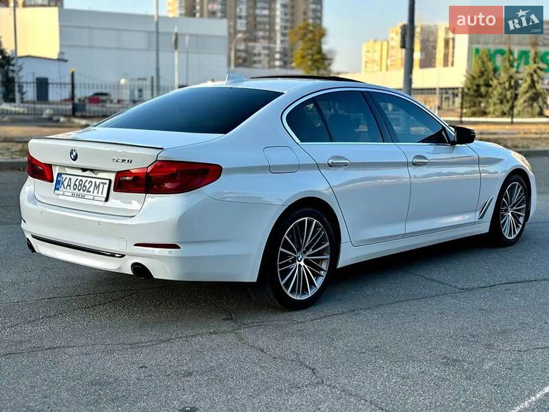 2017 BMW 5er - мініатюра 14