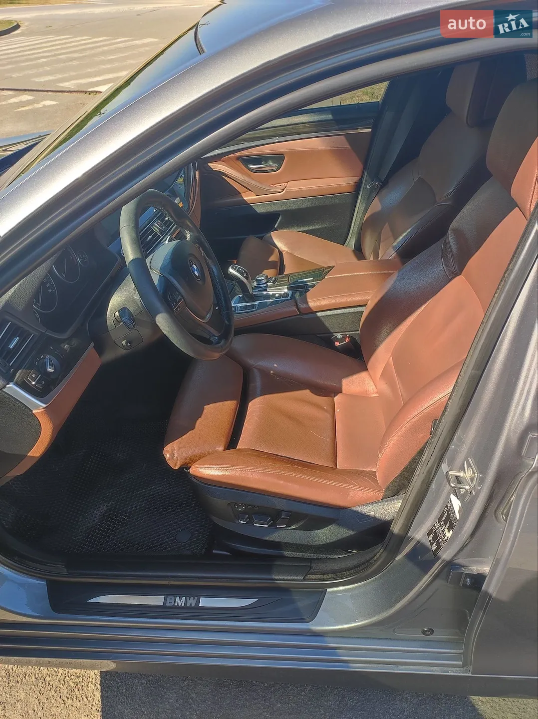 2010 BMW 5er - мініатюра 10