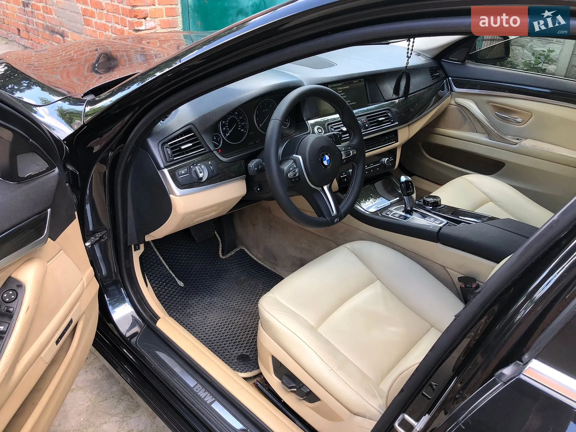 2011 BMW 5er - мініатюра 8
