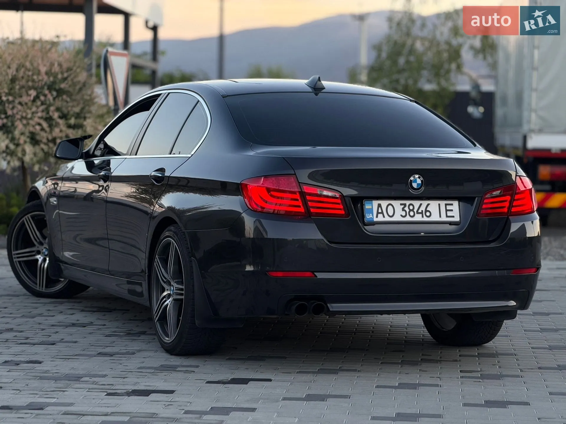 2012 BMW 5er - мініатюра 6